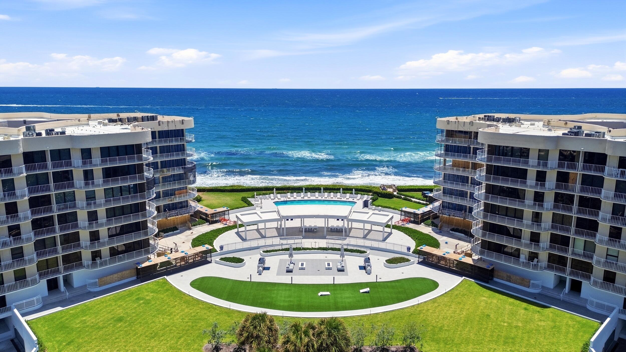 ATRIUMS OF PALM BEACH CONDO - Residential