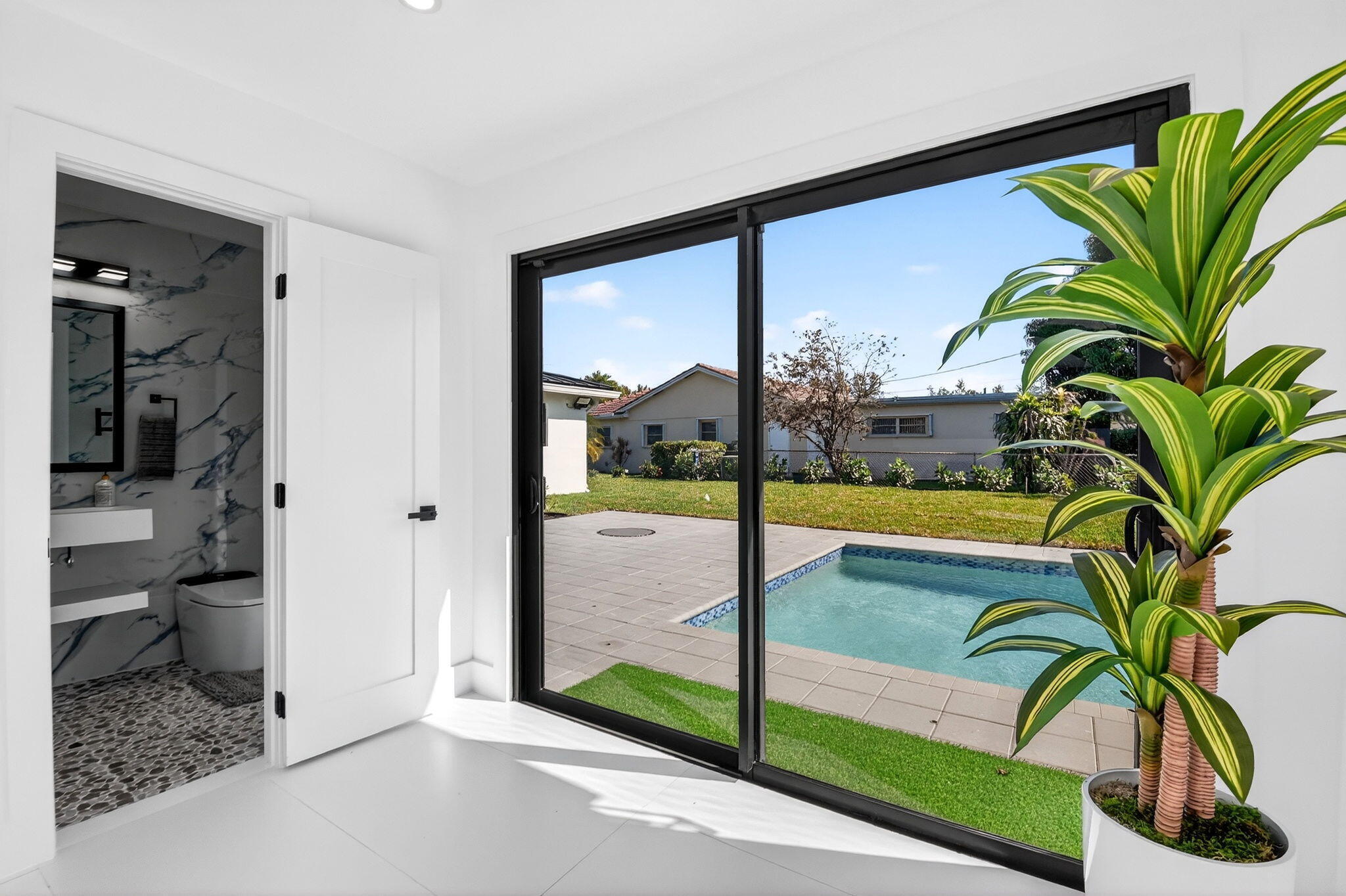 LAKE CLARKE ISLE 2 - Residential Lease