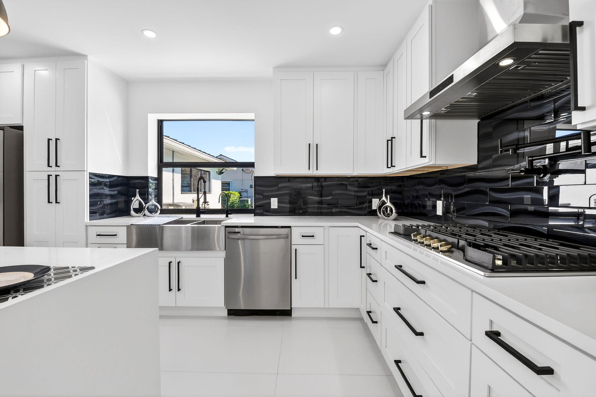 LAKE CLARKE ISLE 2 - Residential Lease