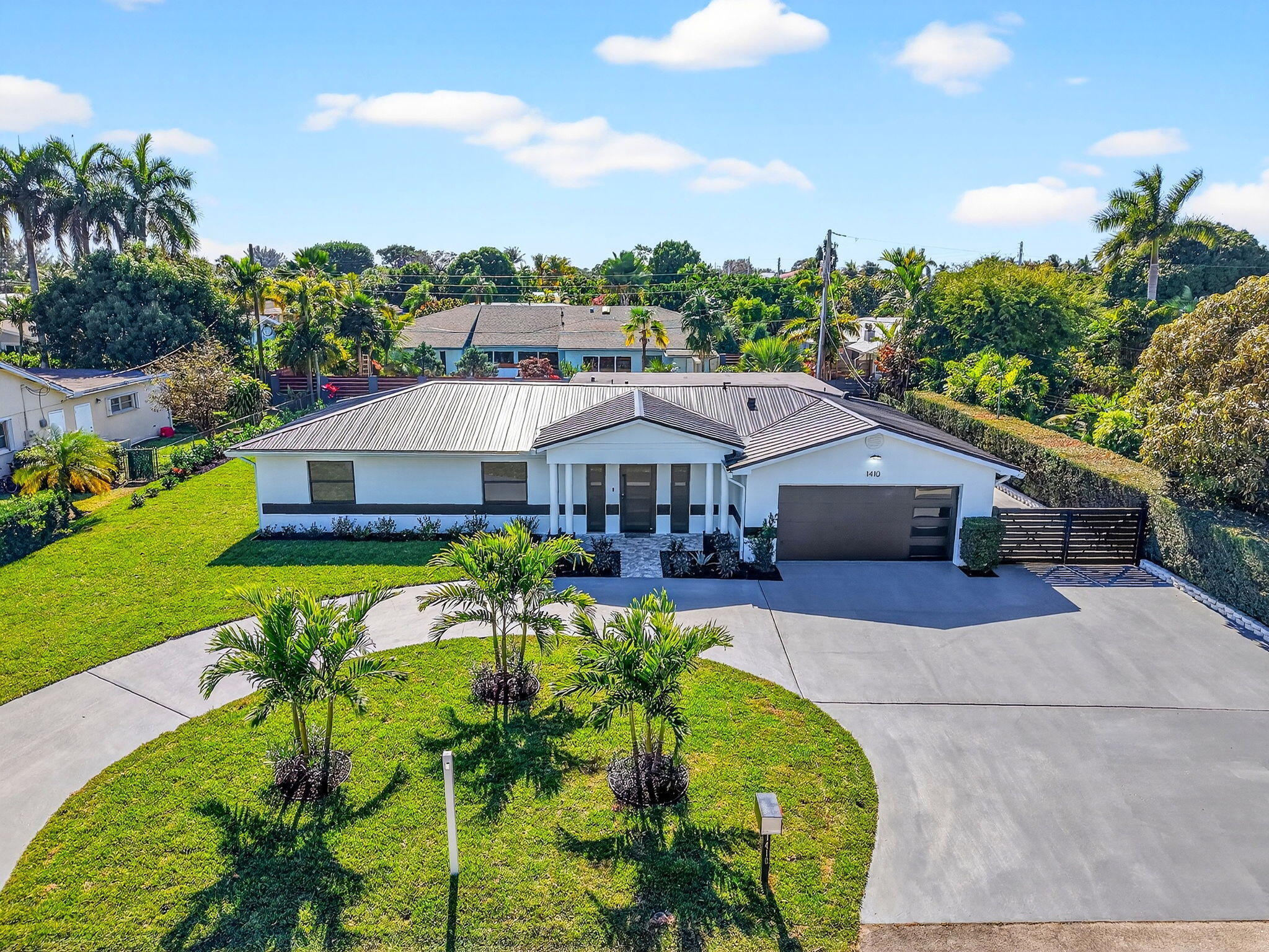 LAKE CLARKE ISLE 2 - Residential Lease