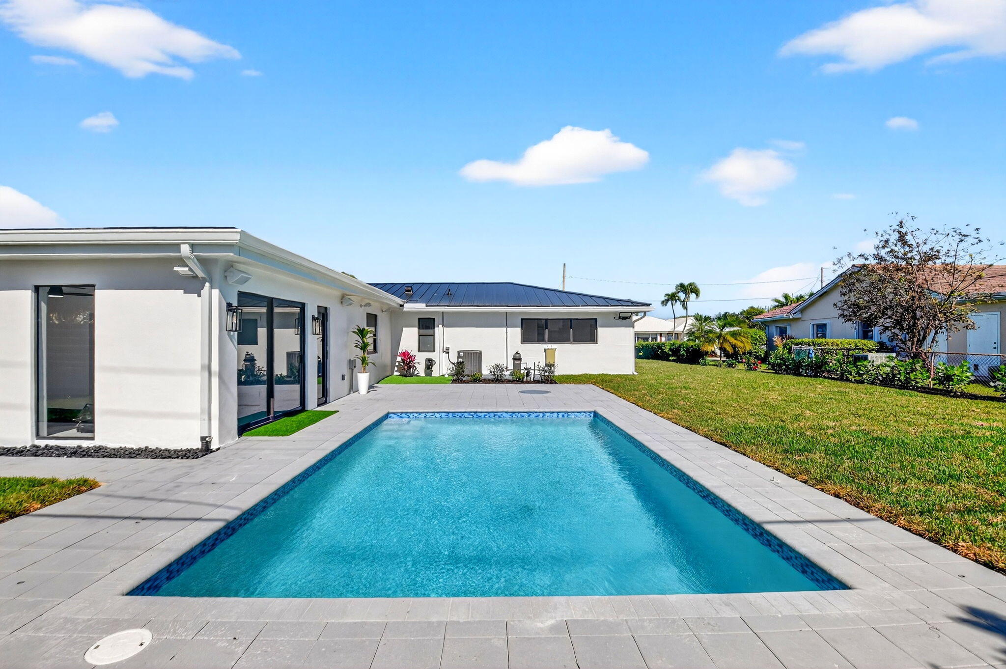 LAKE CLARKE ISLE 2 - Residential Lease
