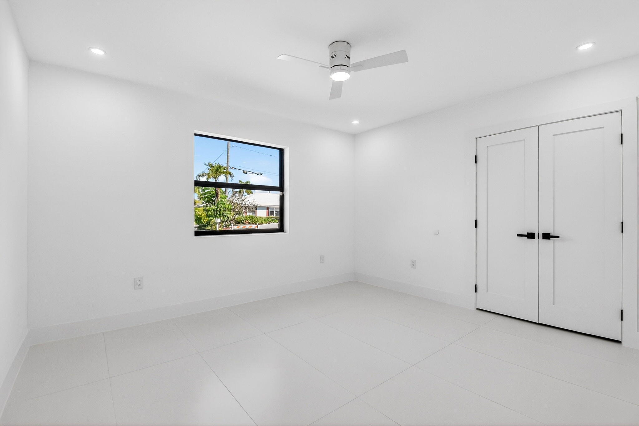 LAKE CLARKE ISLE 2 - Residential Lease