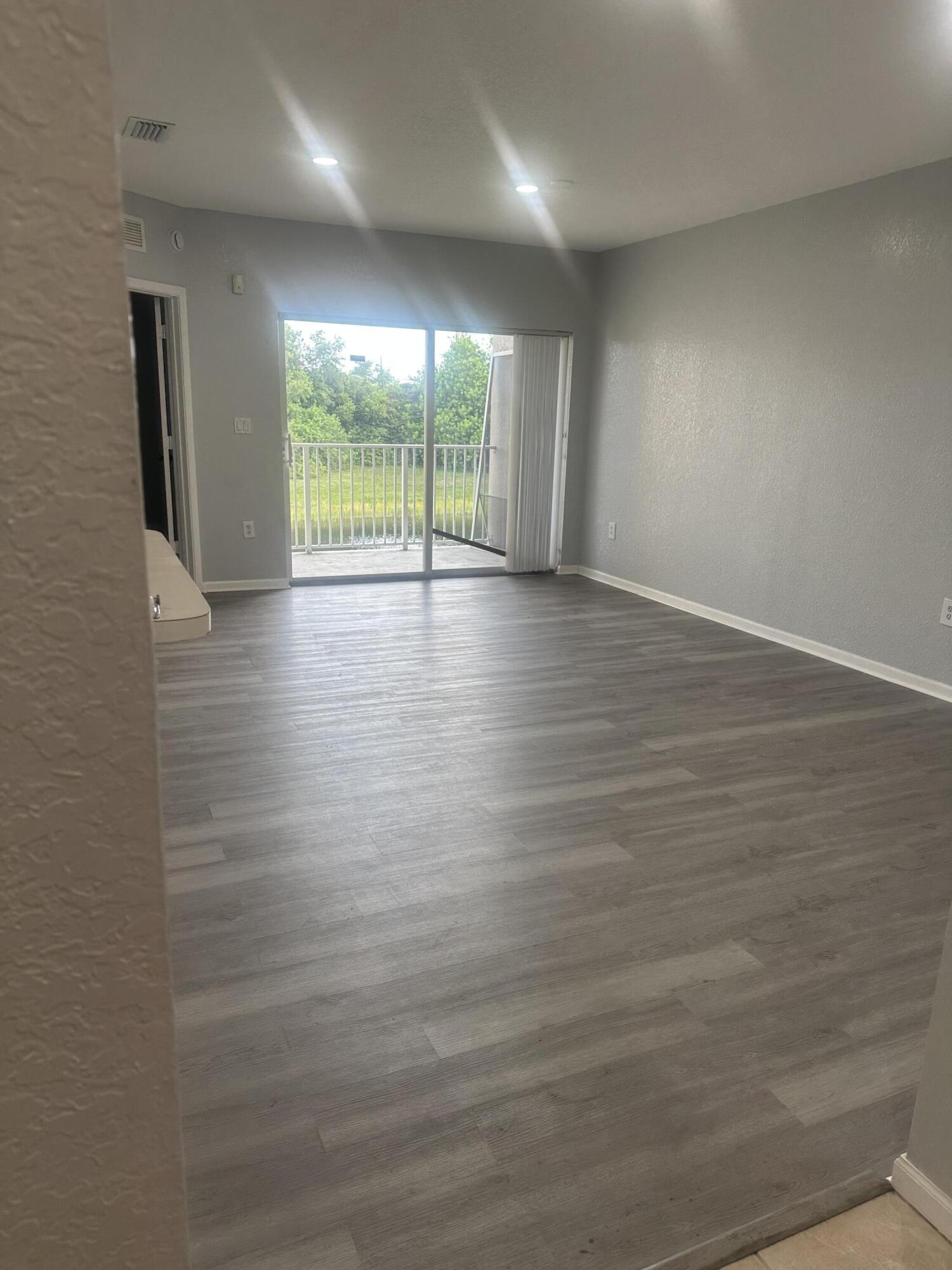 BELVEDERE ISLES CONDO NO 1 - Residential