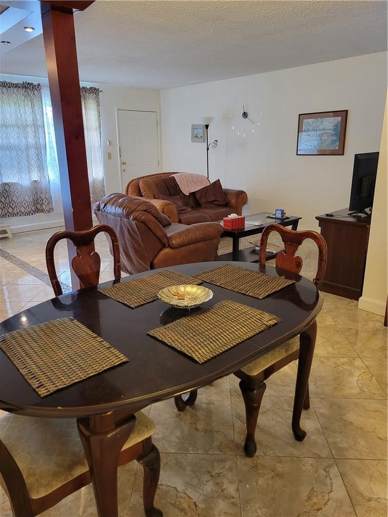 RO-MONT SOUTH CONDO A - Residential Lease