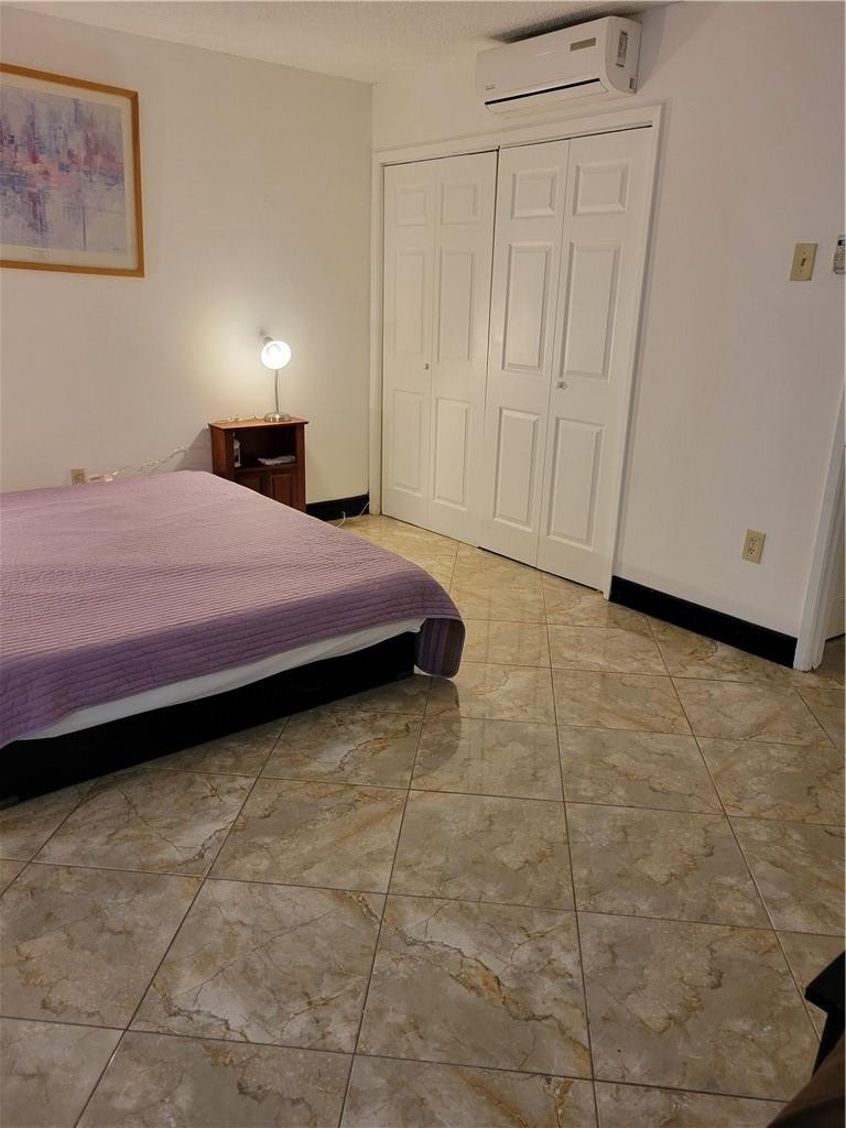 RO-MONT SOUTH CONDO A - Residential Lease