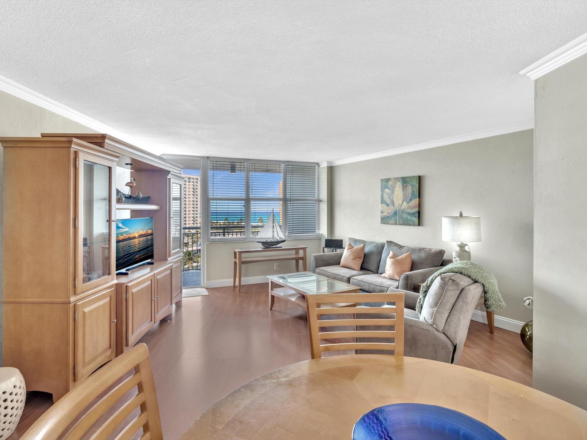 Nassau House - Residential