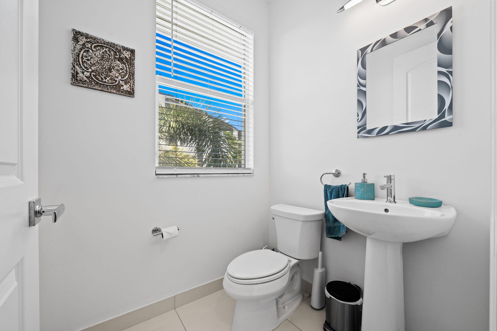 POINTE @ MIDDLE RIVER - Residential