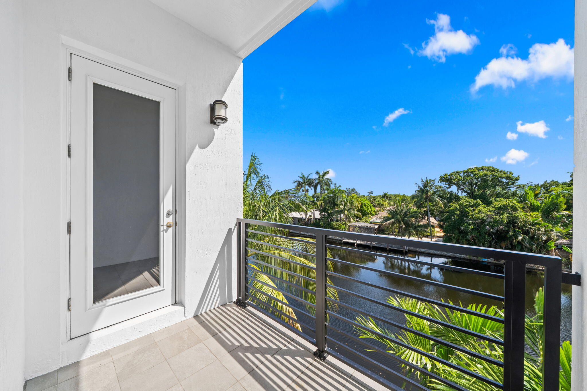 POINTE @ MIDDLE RIVER - Residential