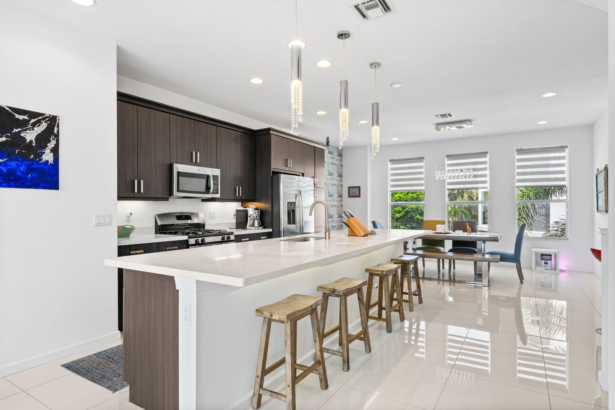 POINTE @ MIDDLE RIVER - Residential