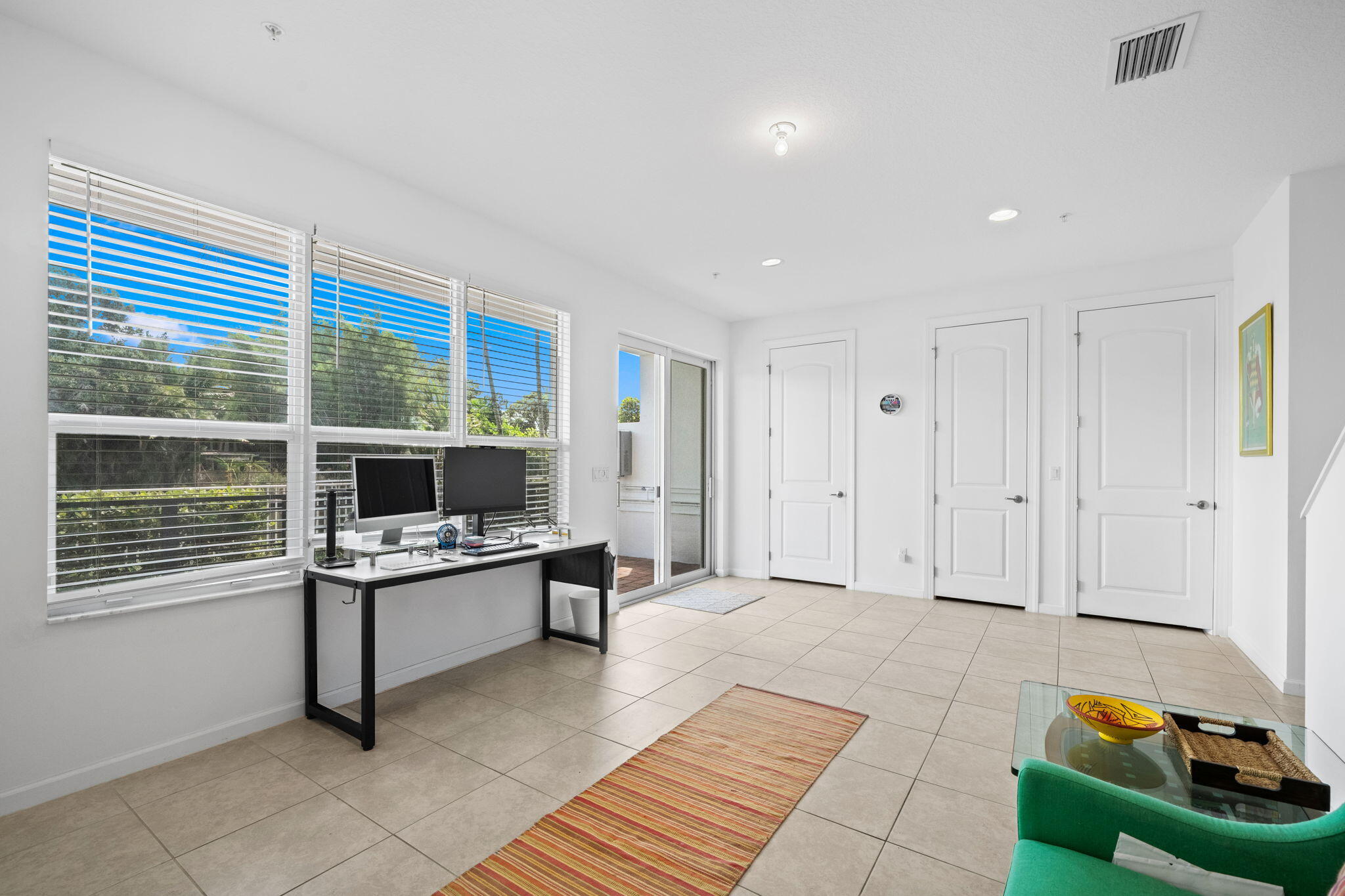 POINTE @ MIDDLE RIVER - Residential