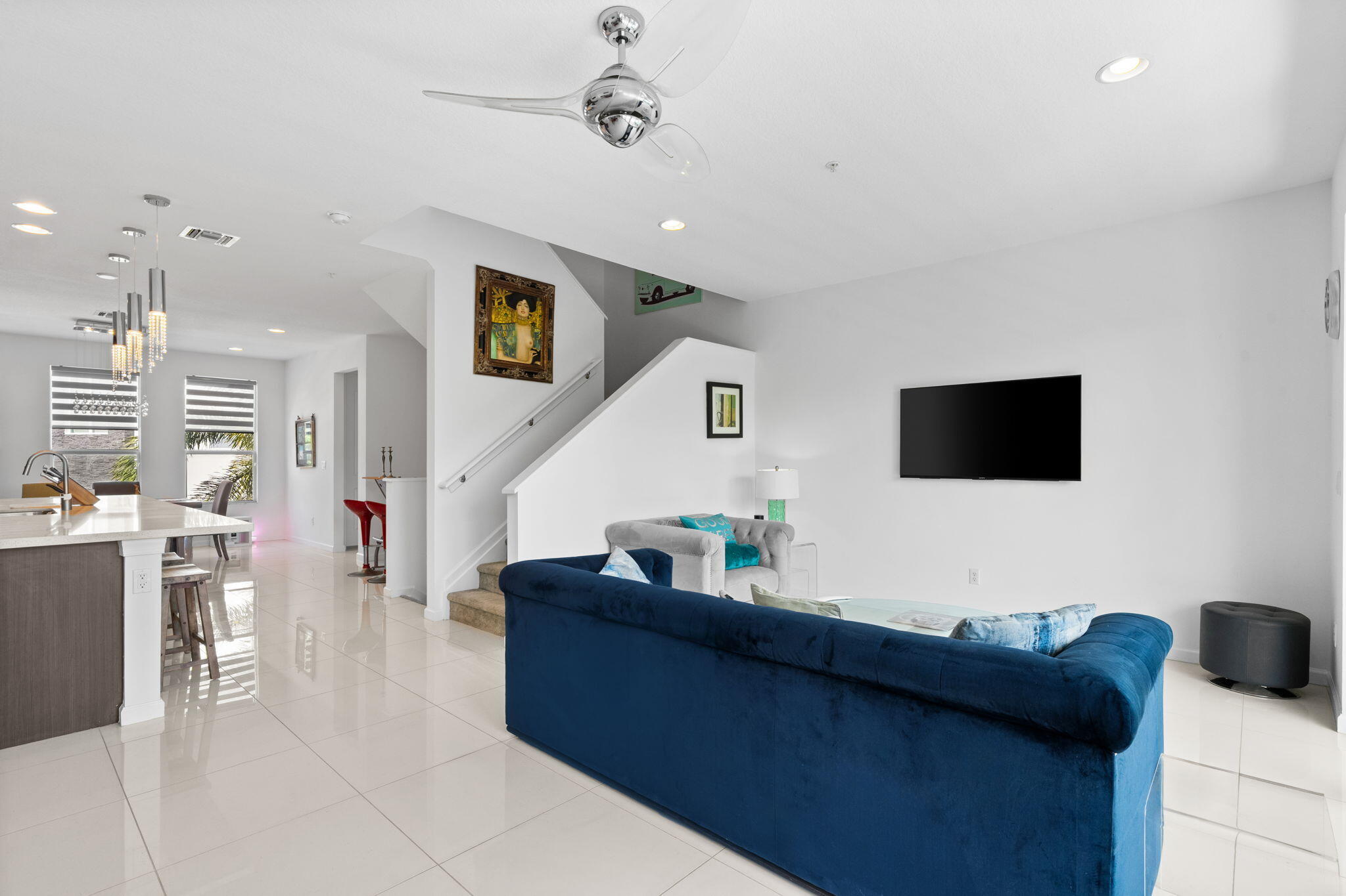 POINTE @ MIDDLE RIVER - Residential