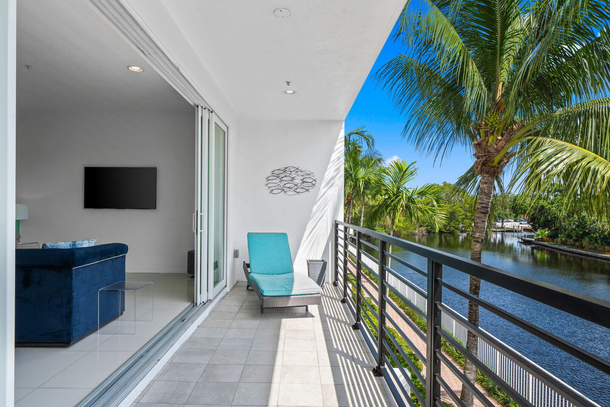 POINTE @ MIDDLE RIVER - Residential