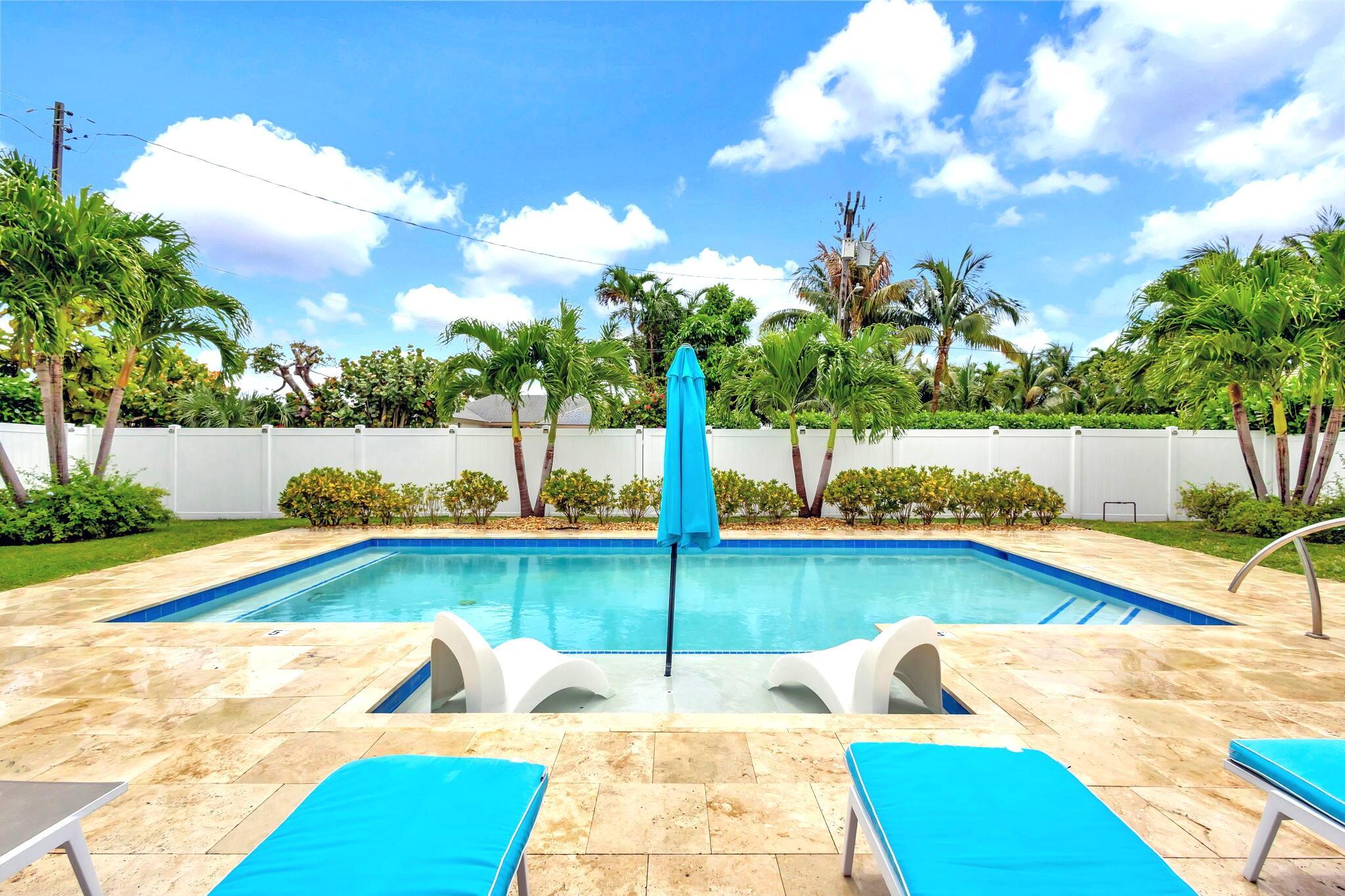 YACHT HARBOR EST - Residential
