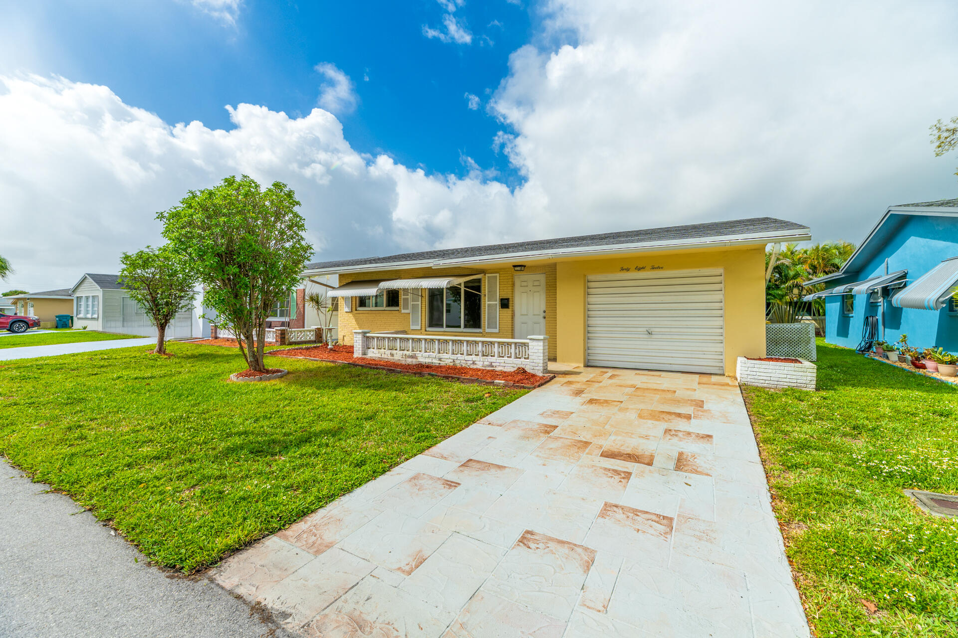 MAINLANDS OF TAMARAC LAKES - Residential