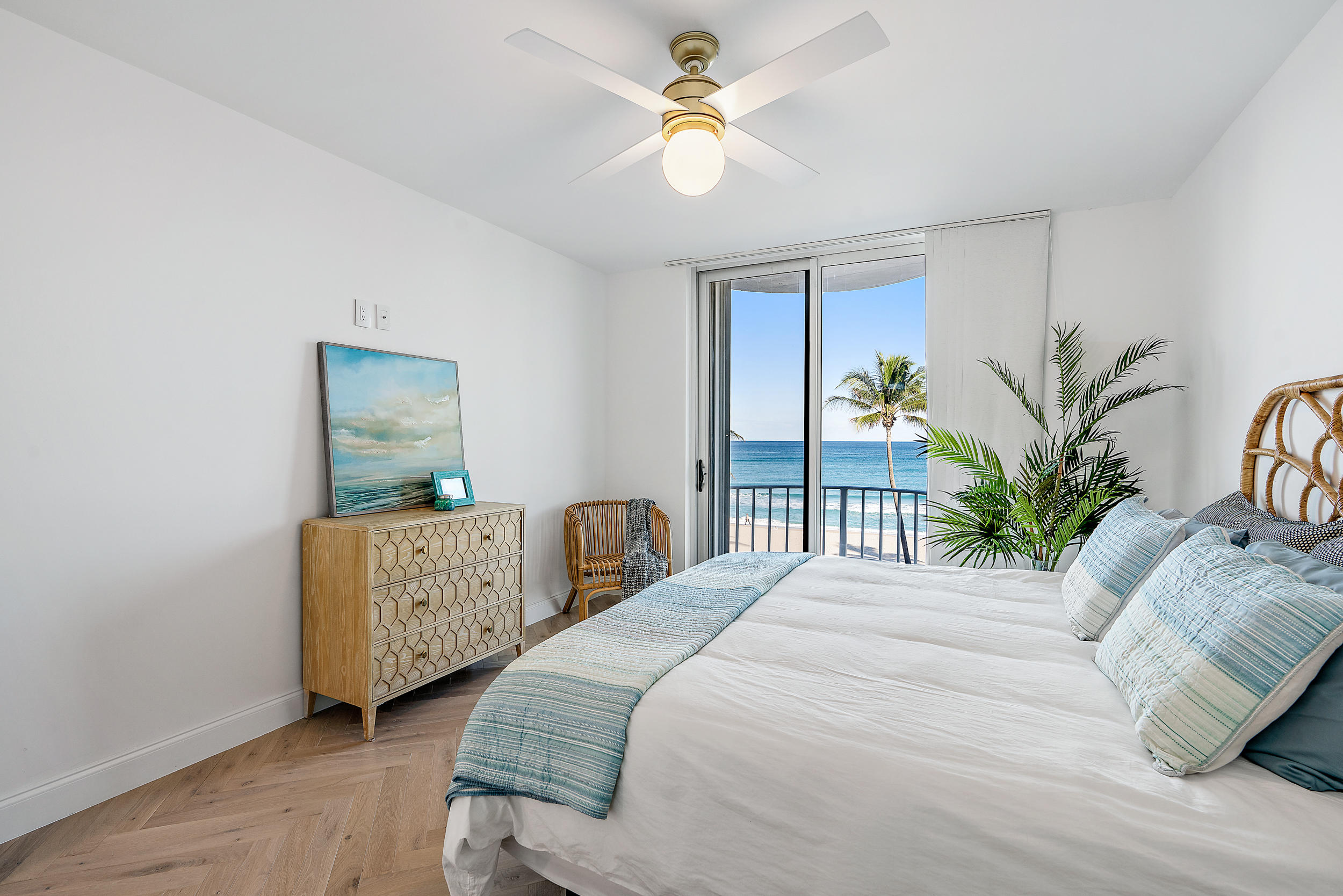 WINTHROP HOUSE CONDO - Residential