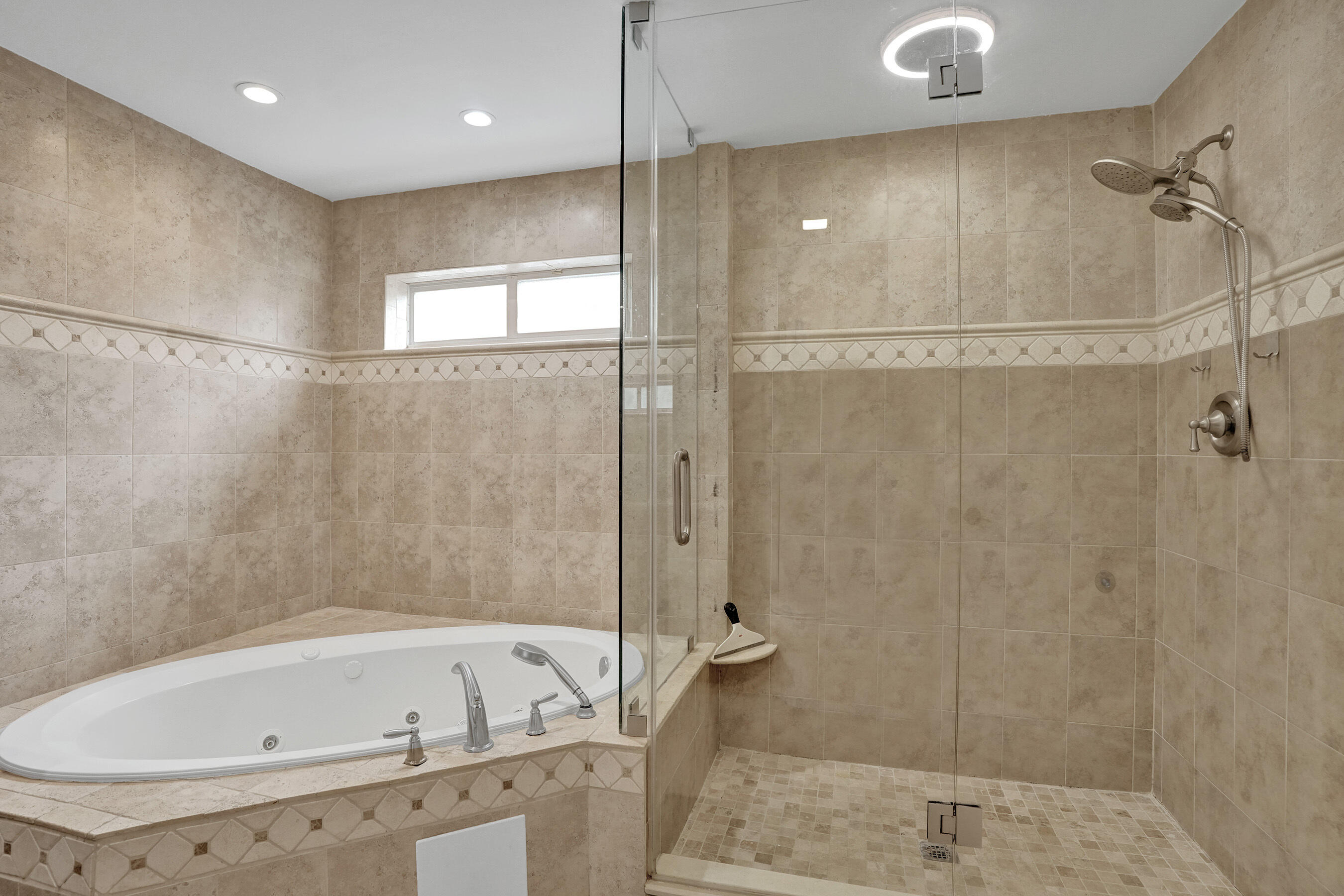 BOULEVARD PARK ISLES SEC 4 - Residential