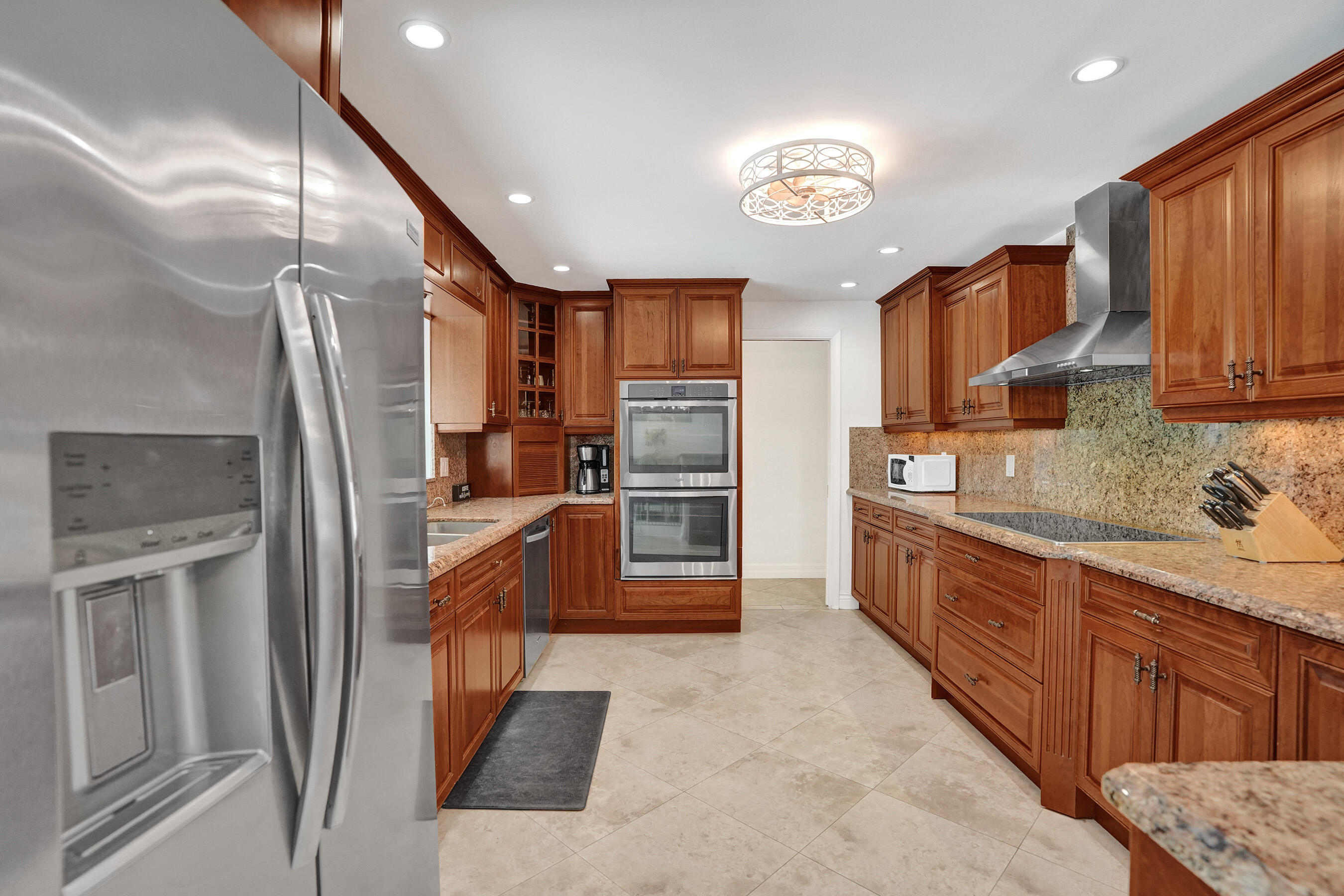 BOULEVARD PARK ISLES SEC 4 - Residential