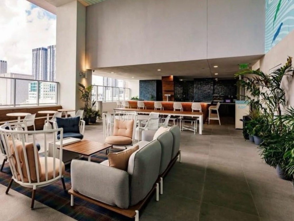 Yotel Pad Miami - Residential