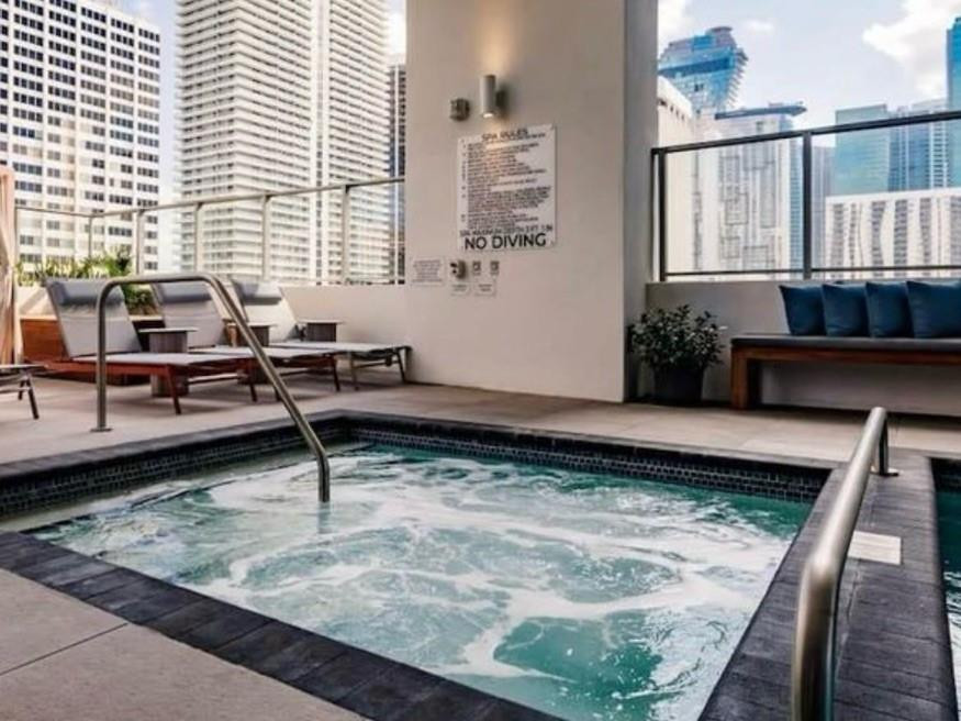 Yotel Pad Miami - Residential