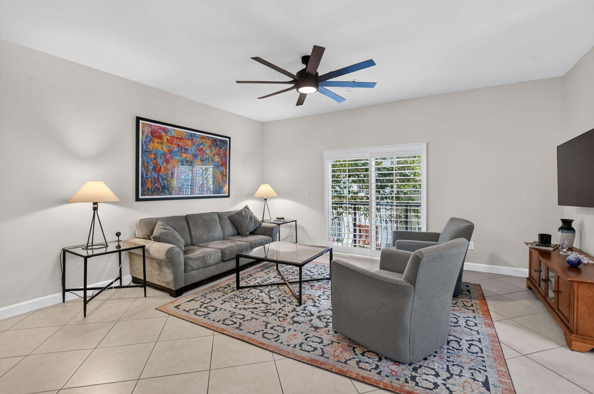 LIBRARY COMMONS - Residential