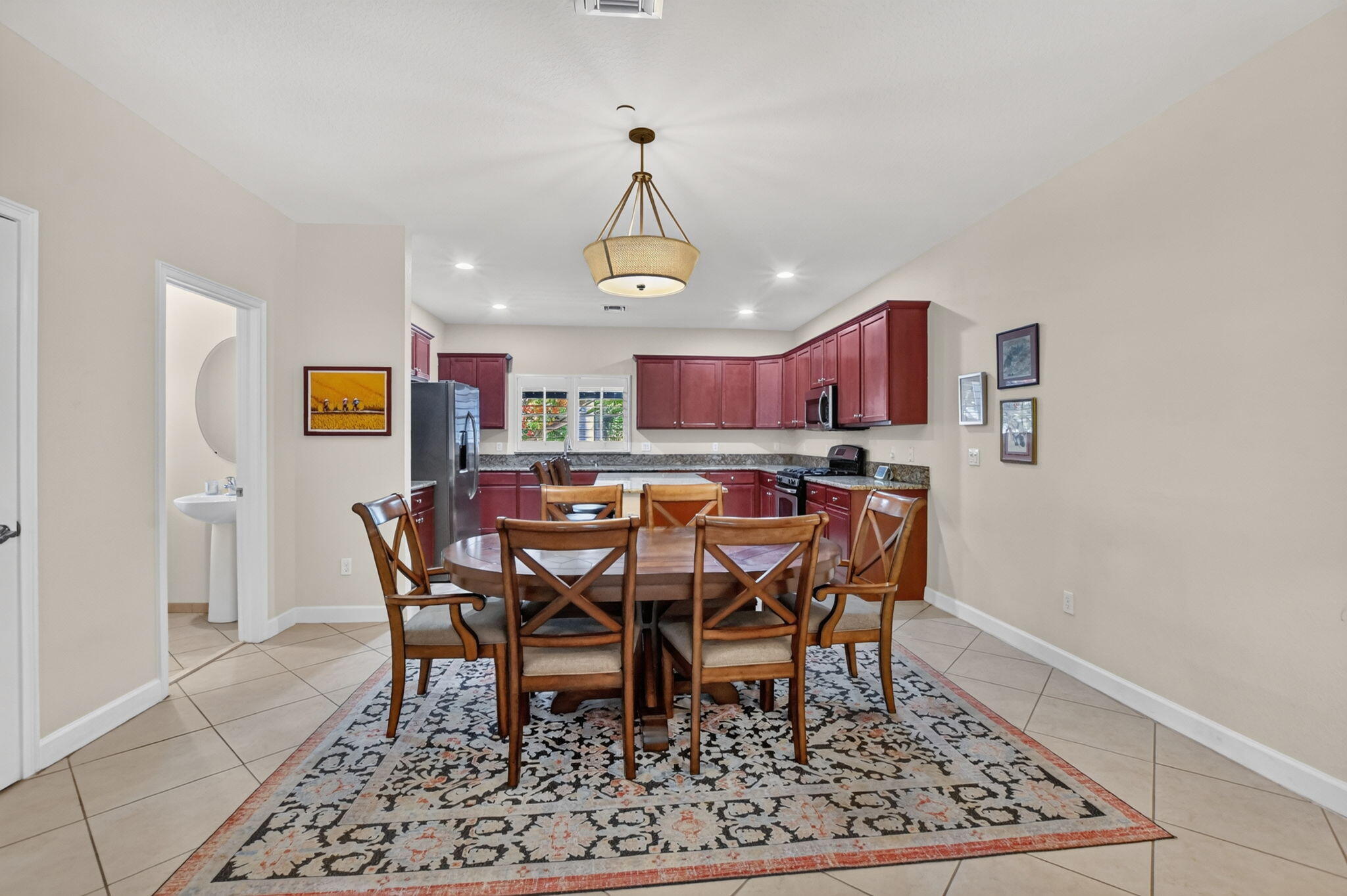 LIBRARY COMMONS - Residential