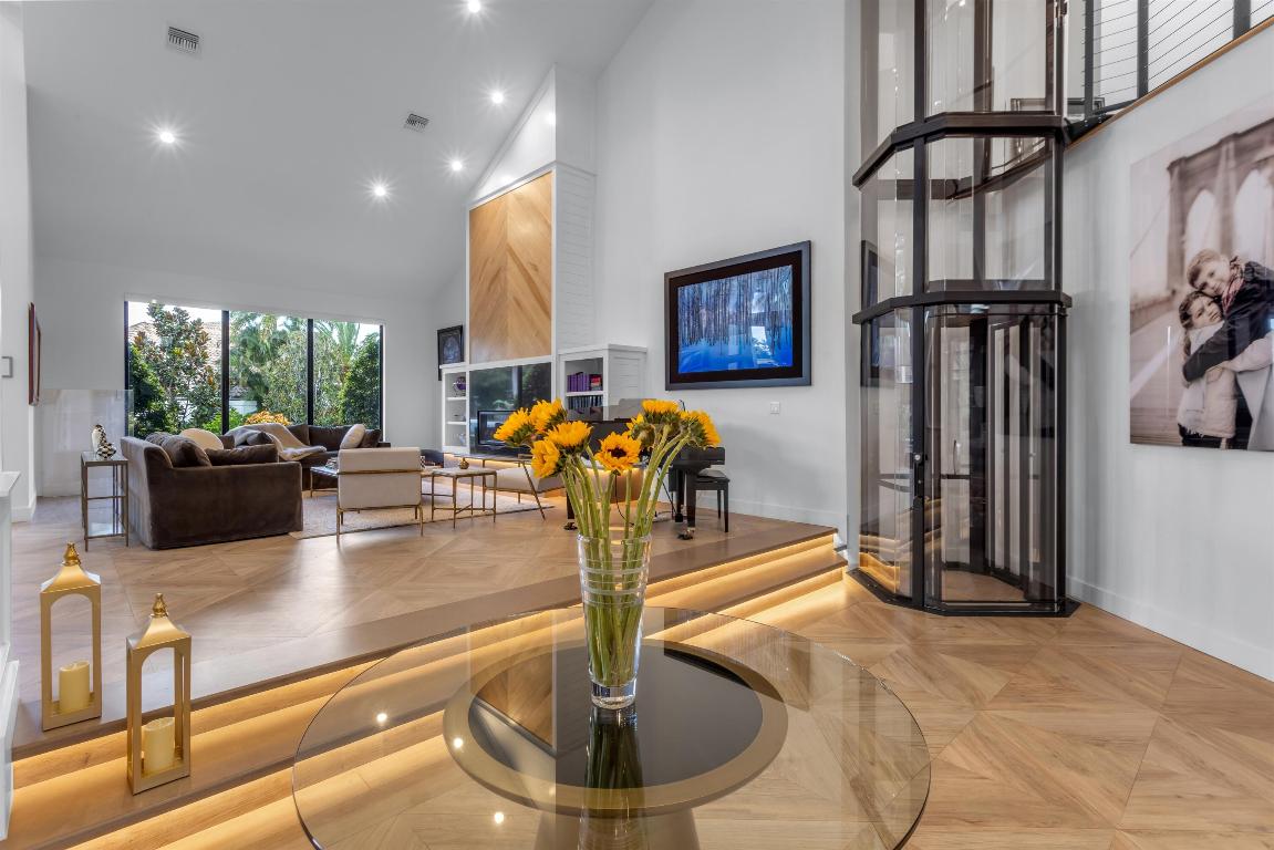 SANCTUARY - Residential