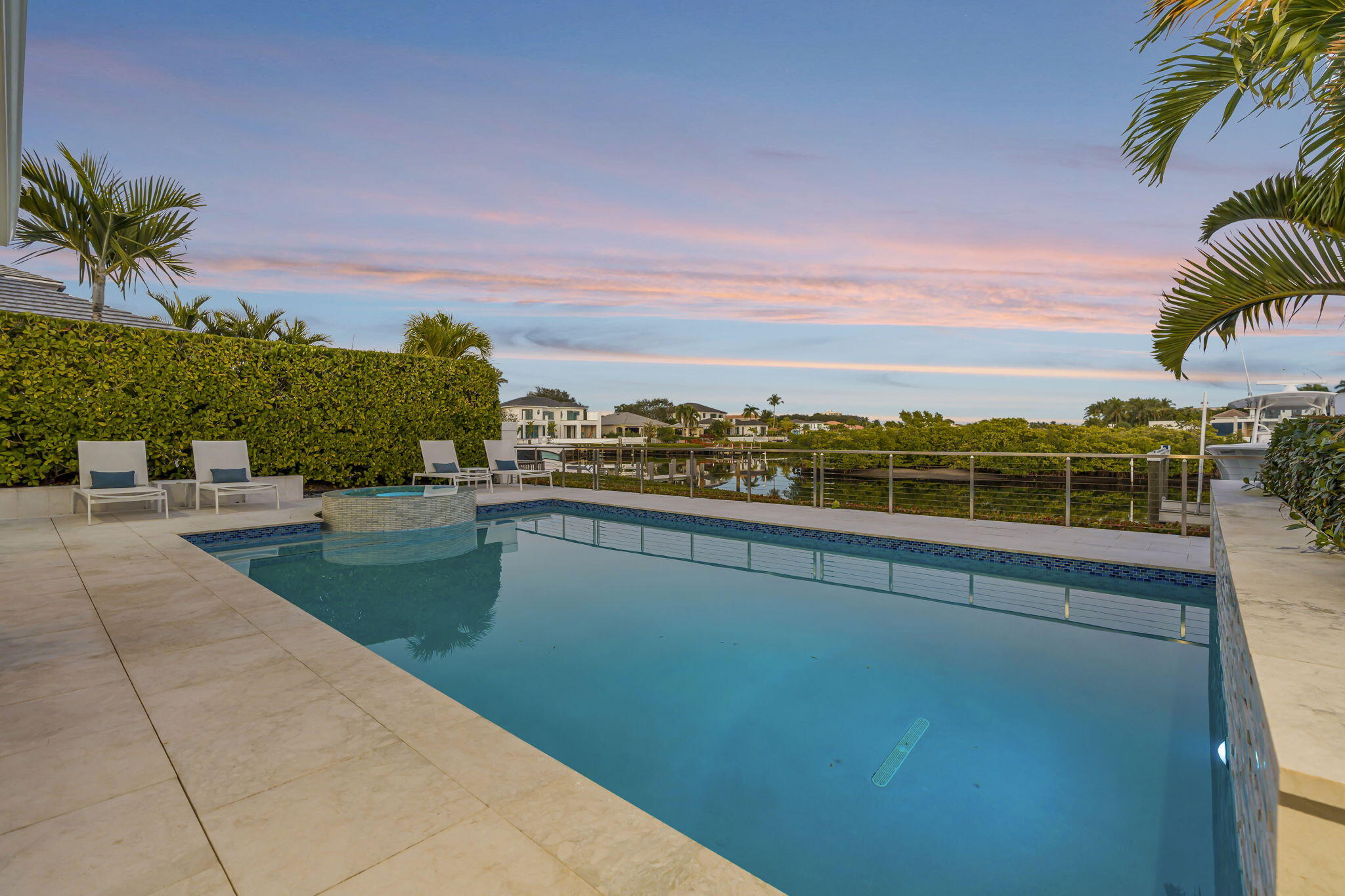 ADMIRALS COVE PAR A 1 - Residential