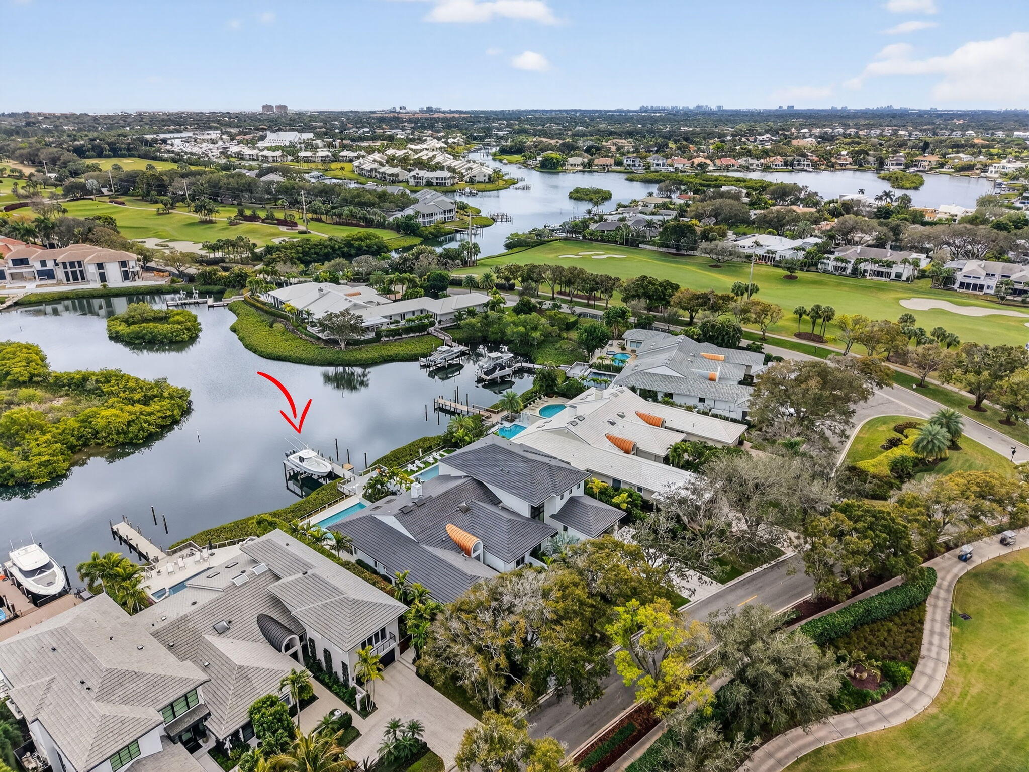 ADMIRALS COVE PAR A 1 - Residential