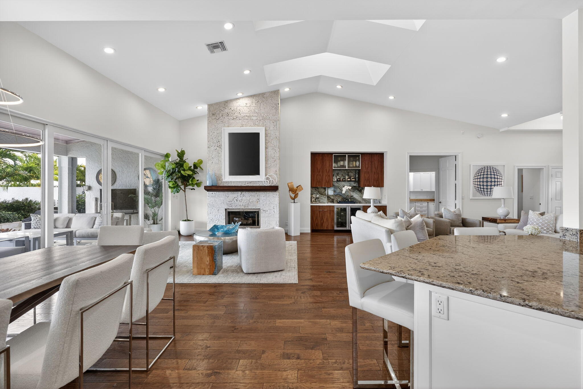 ADMIRALS COVE PAR A 1 - Residential