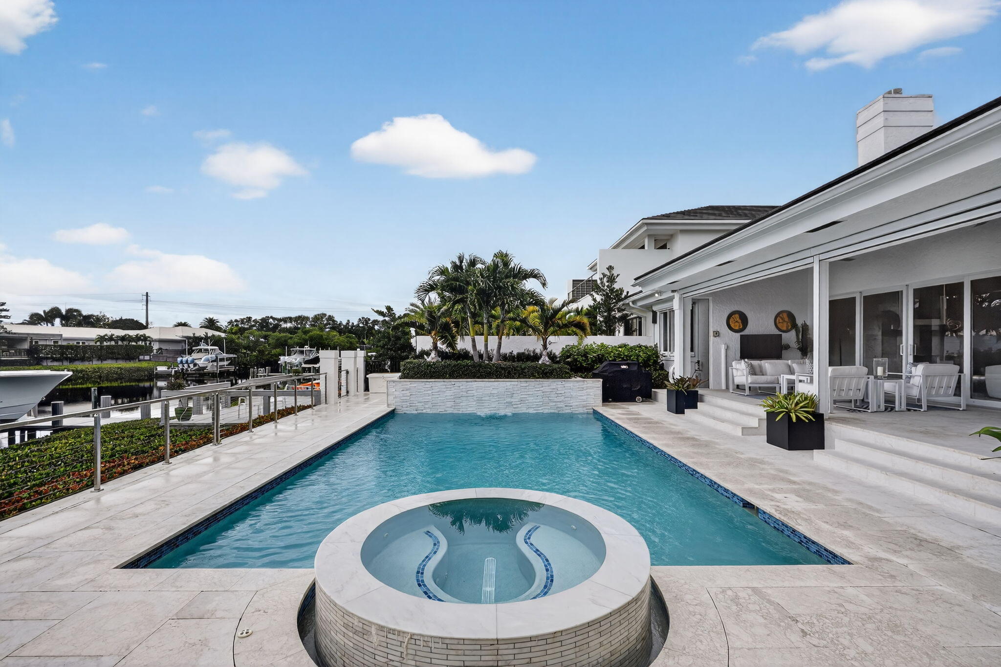 ADMIRALS COVE PAR A 1 - Residential