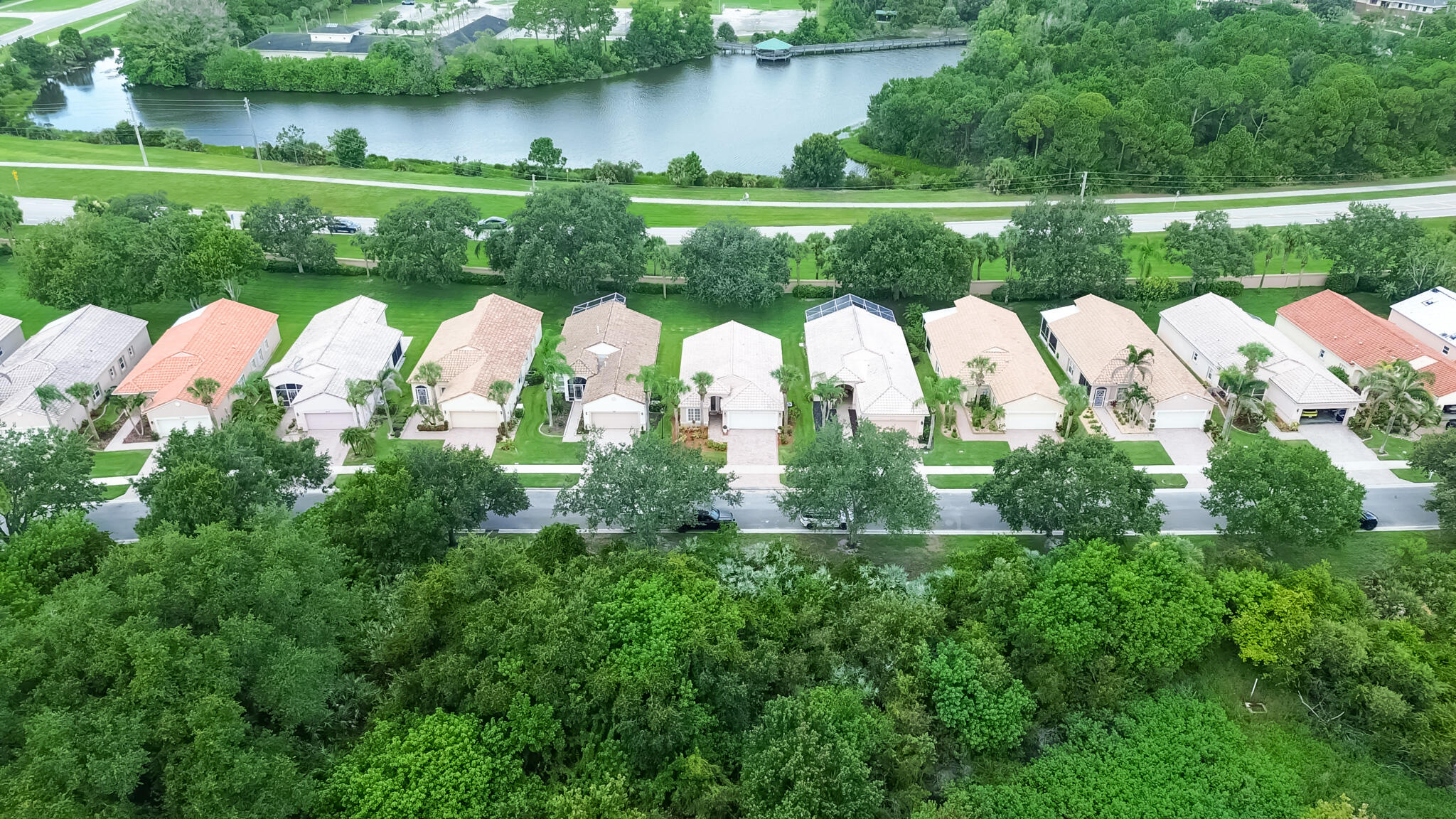 CASCADES - Residential