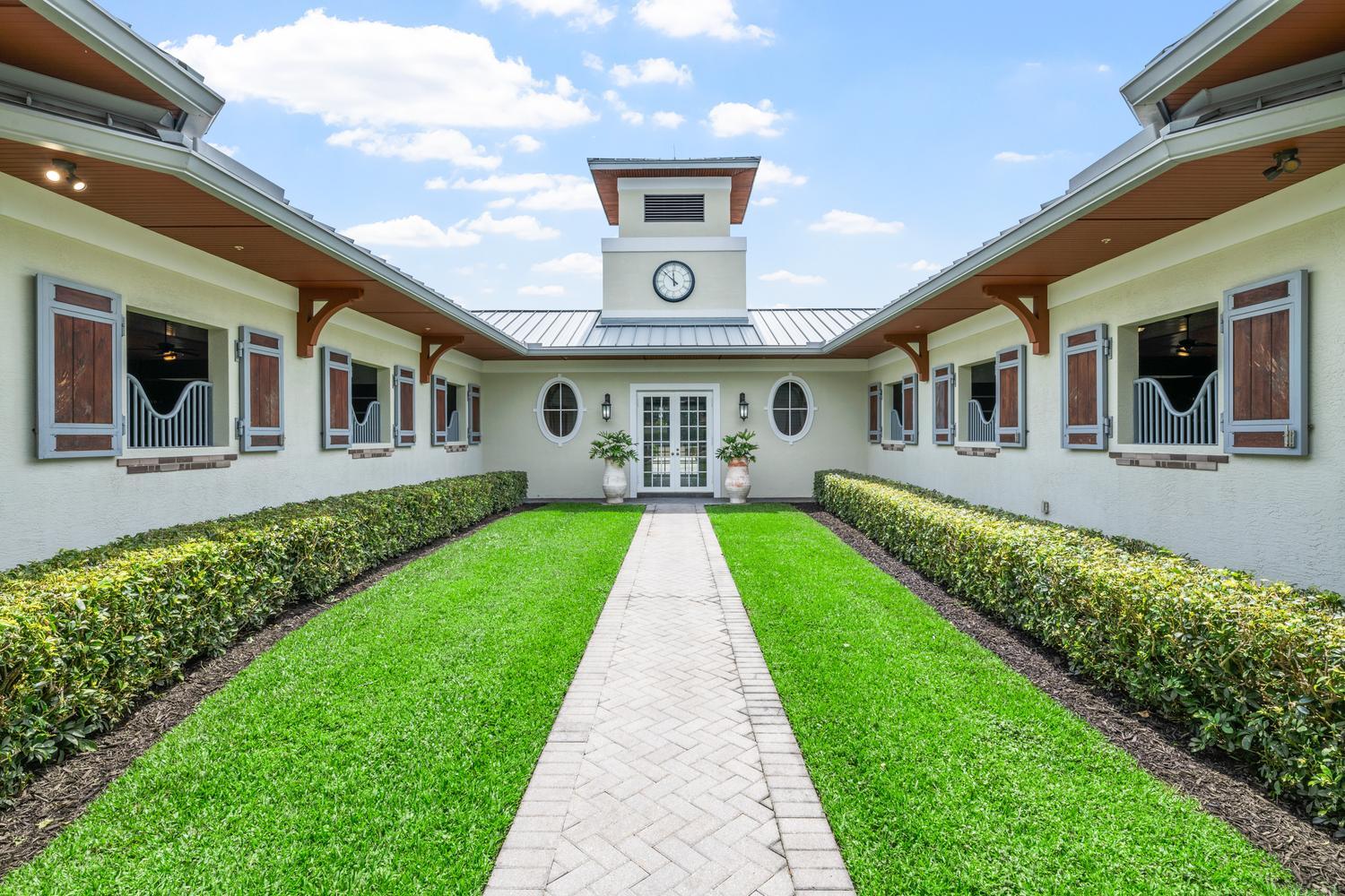 GRAND PRIX FARMS - Residential