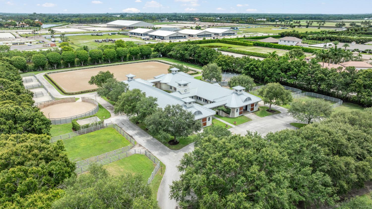 GRAND PRIX FARMS - Residential