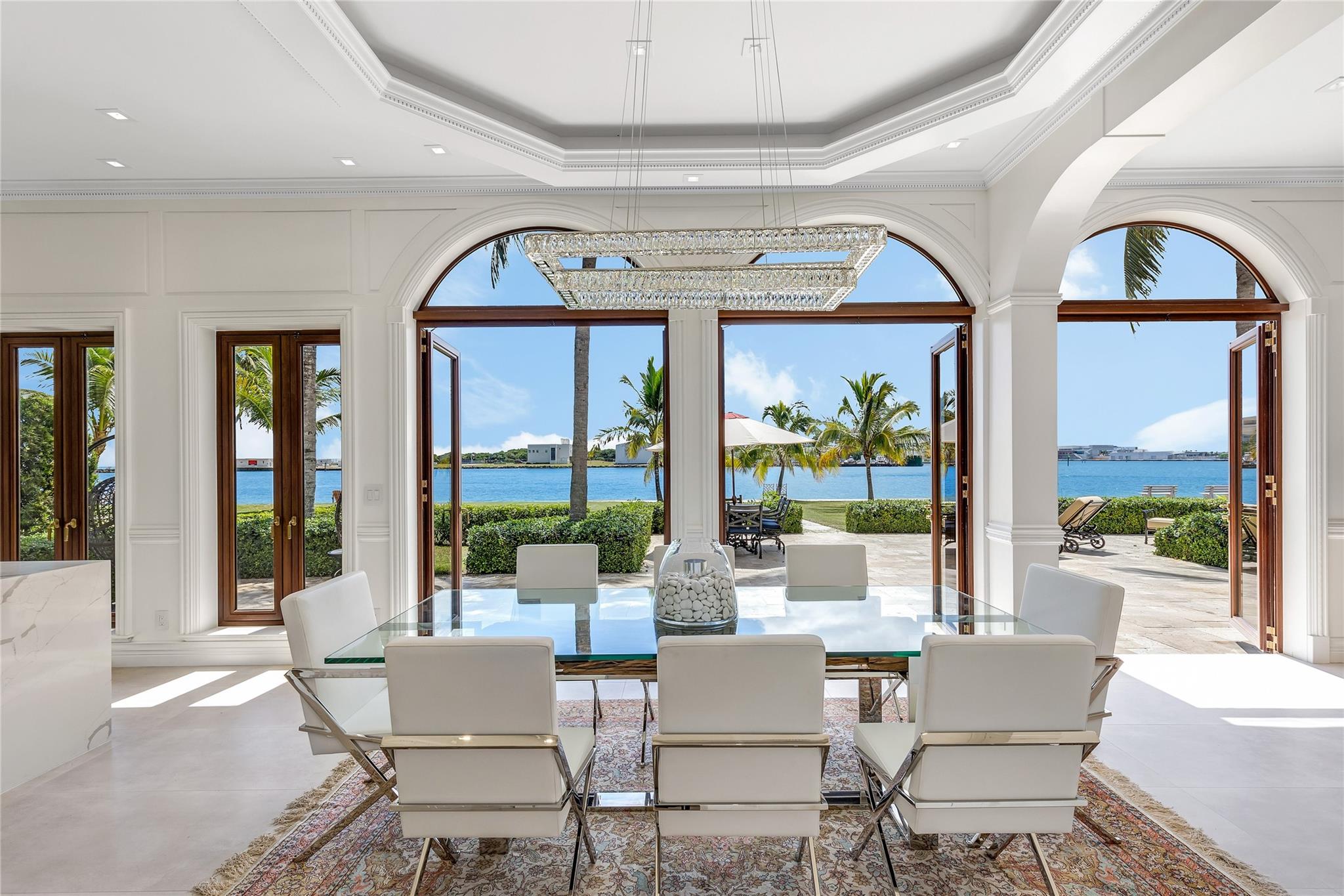 Breakwater 42-19 B - Residential