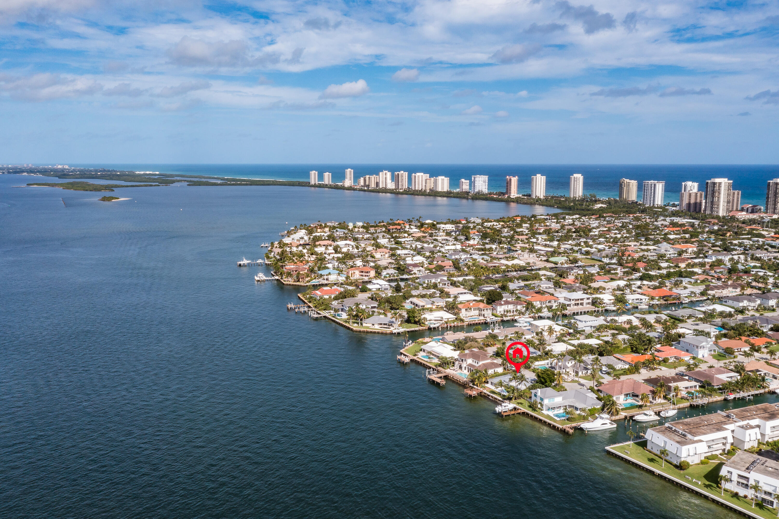 YACHT HARBOR MANOR - Residential