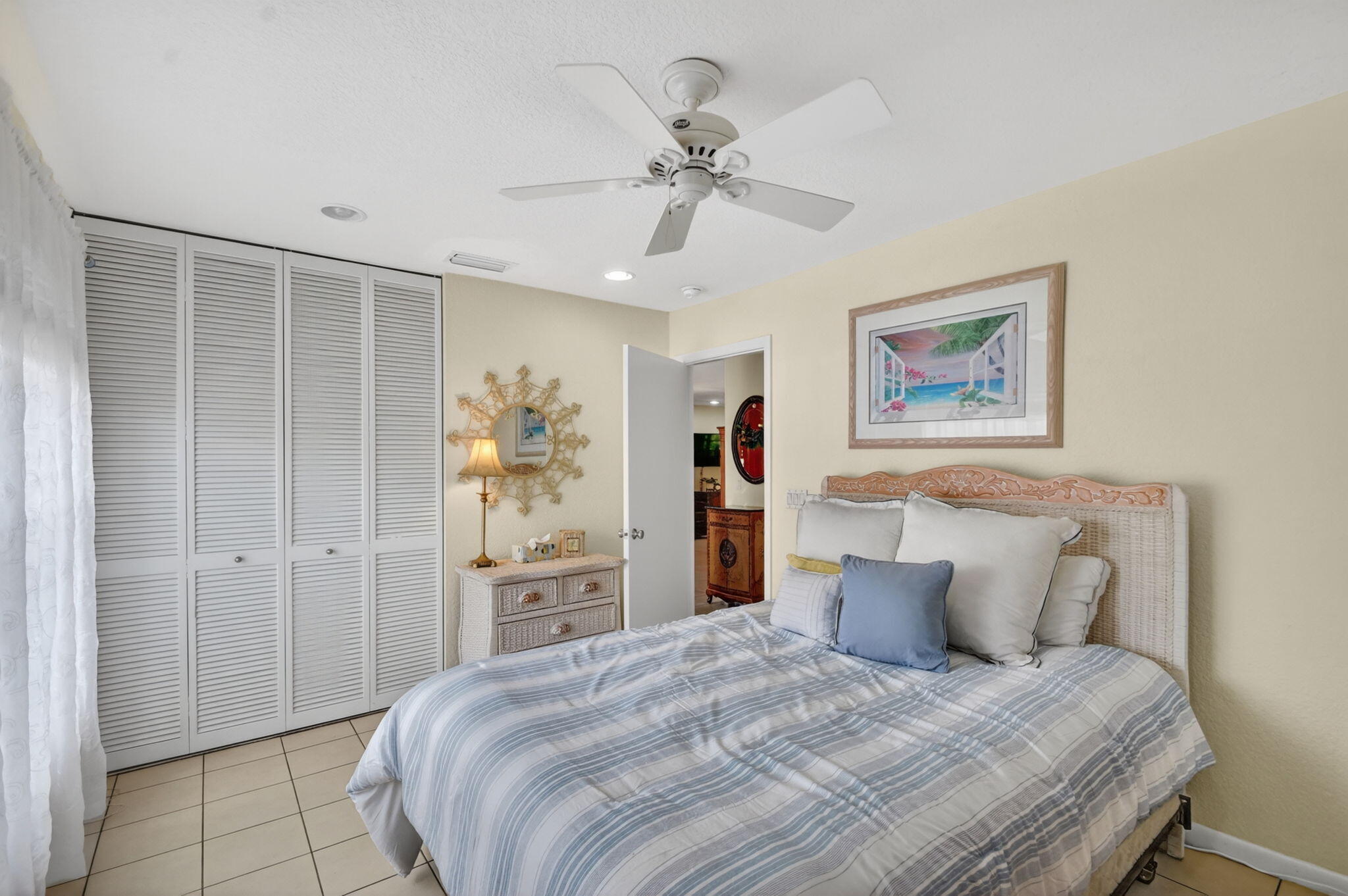 COVERED BRIDGE CONDO - Residential