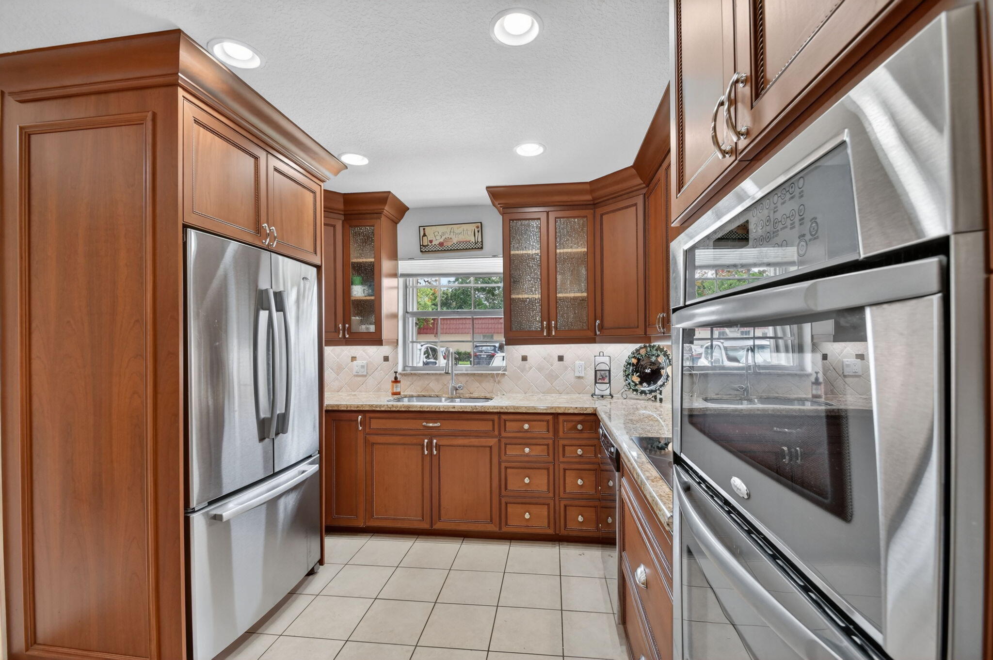 COVERED BRIDGE CONDO - Residential