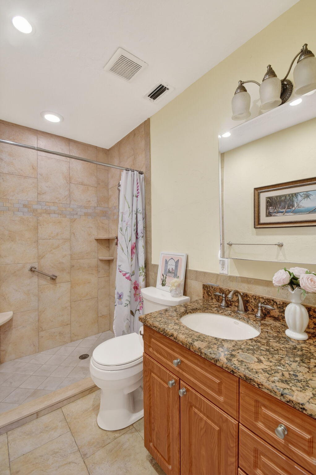COVERED BRIDGE CONDO - Residential