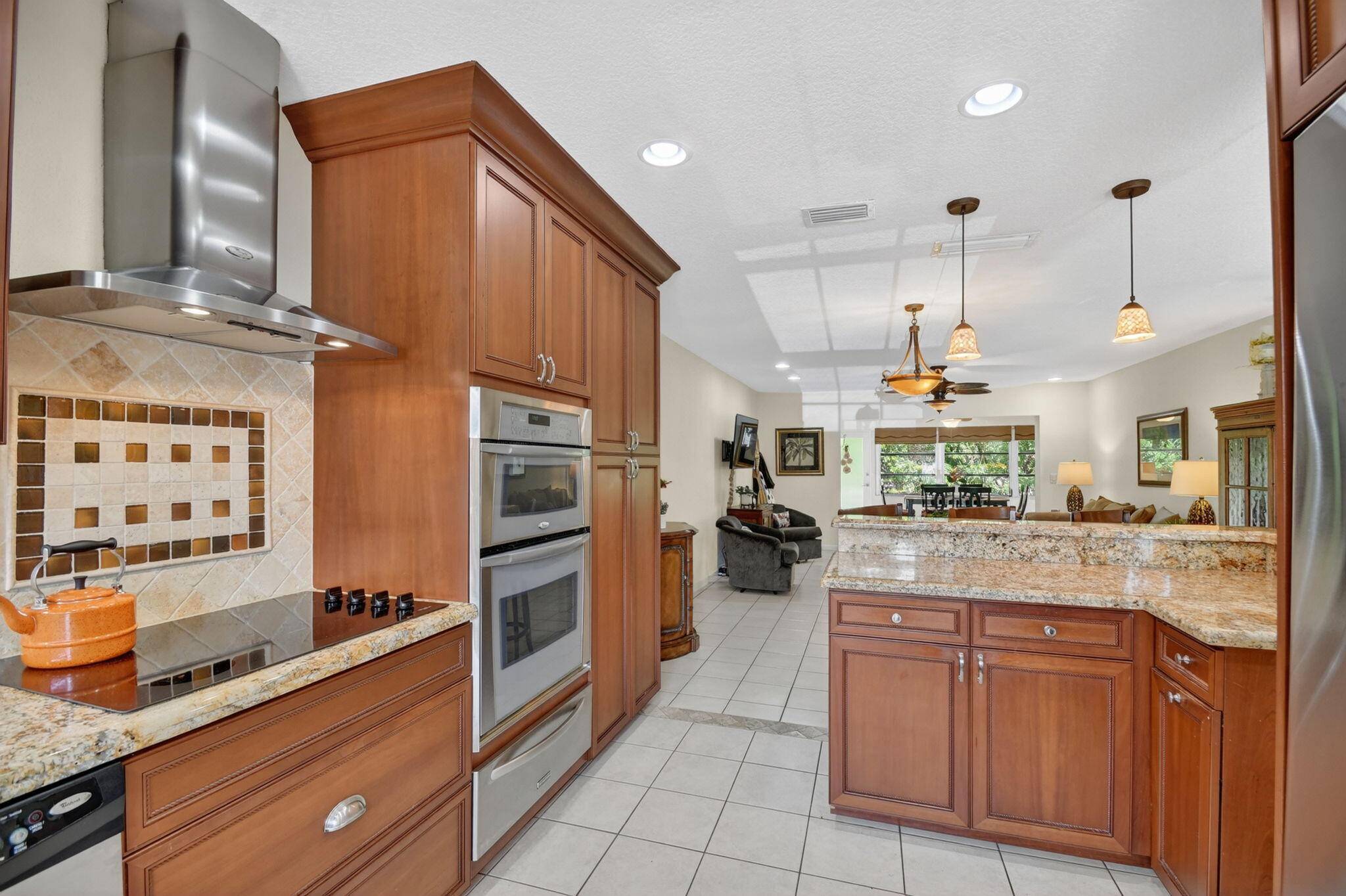 COVERED BRIDGE CONDO - Residential