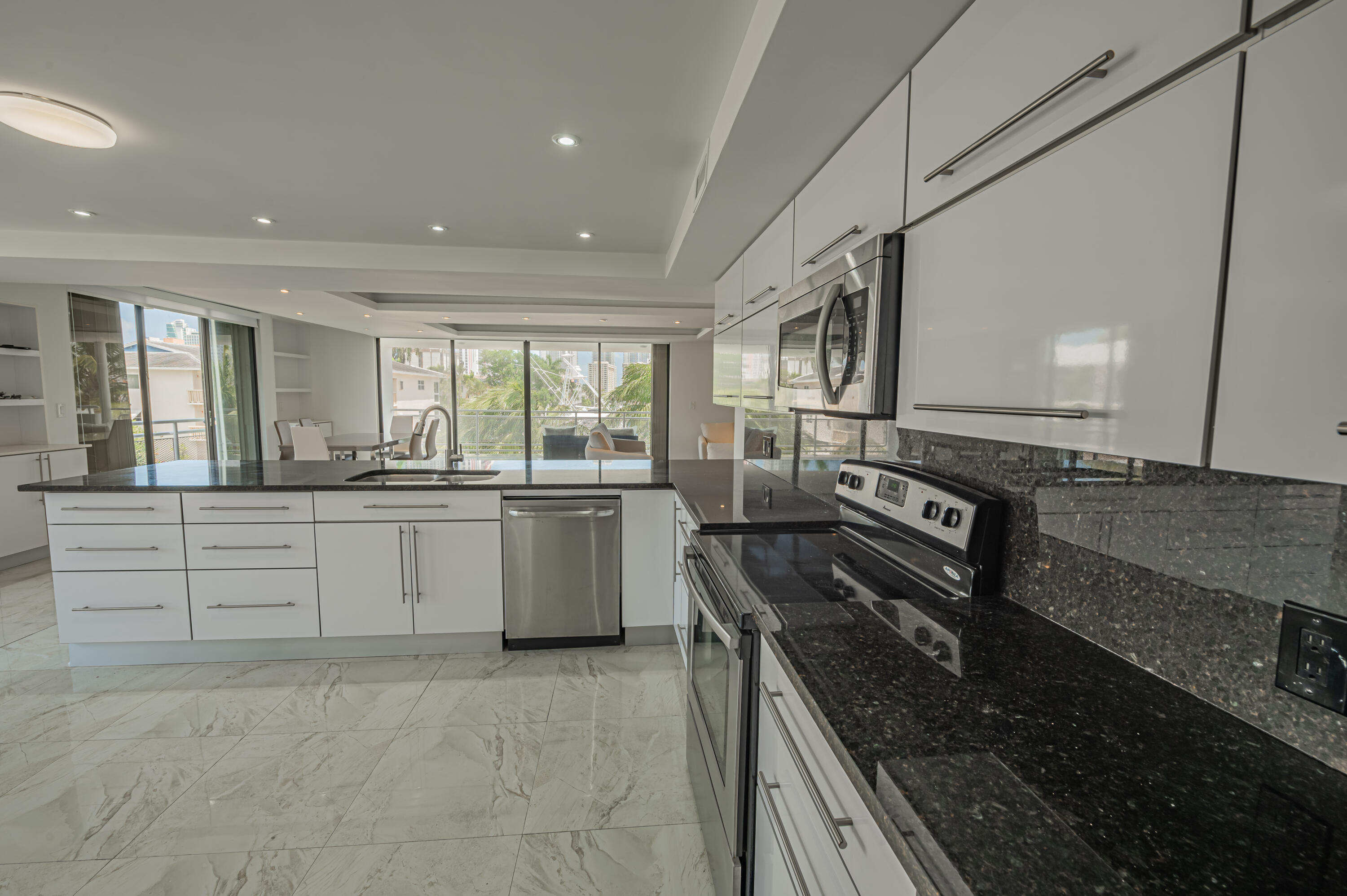 GOLDEN ISLES SECTION - Residential Lease