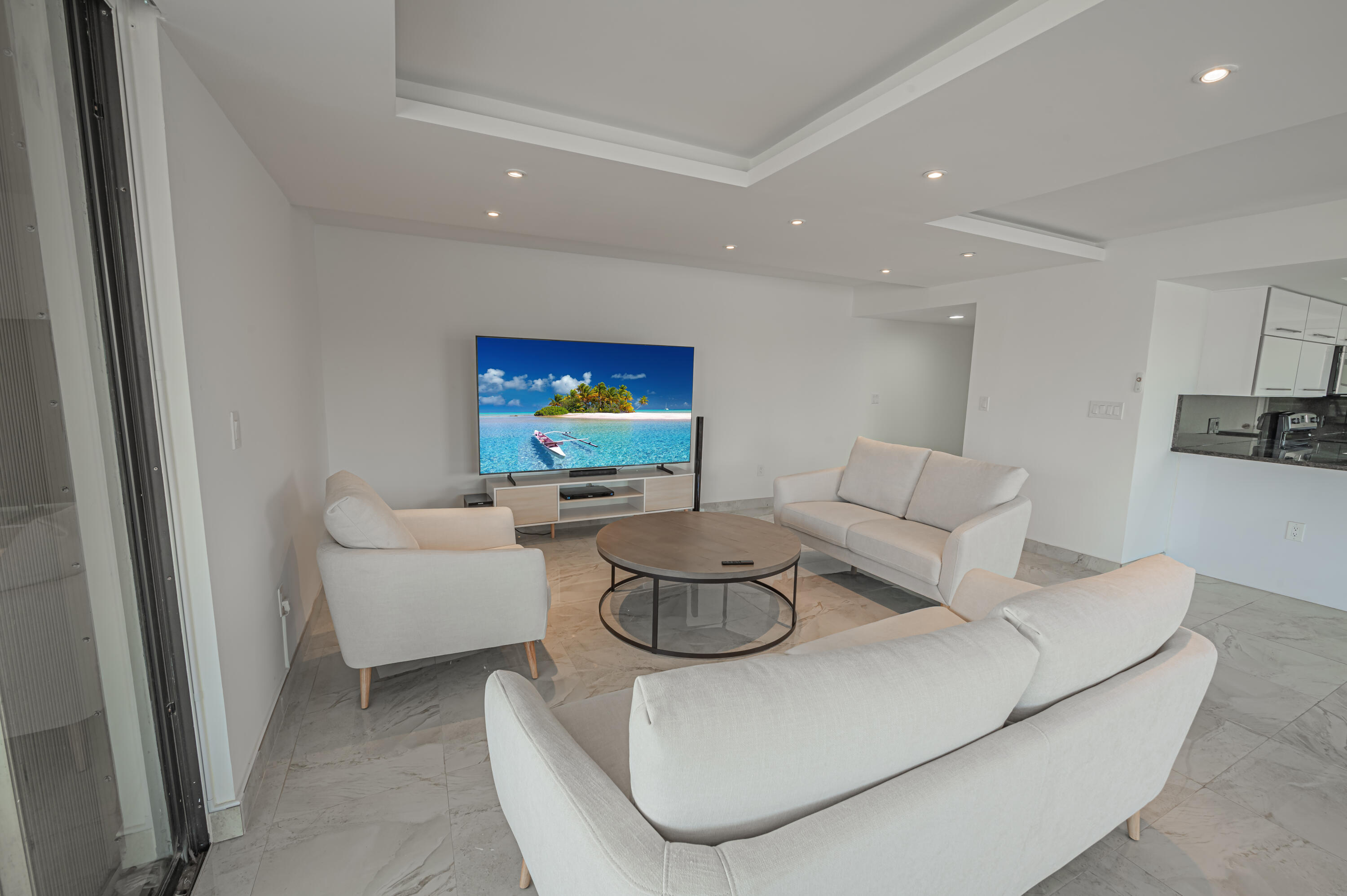 GOLDEN ISLES SECTION - Residential Lease