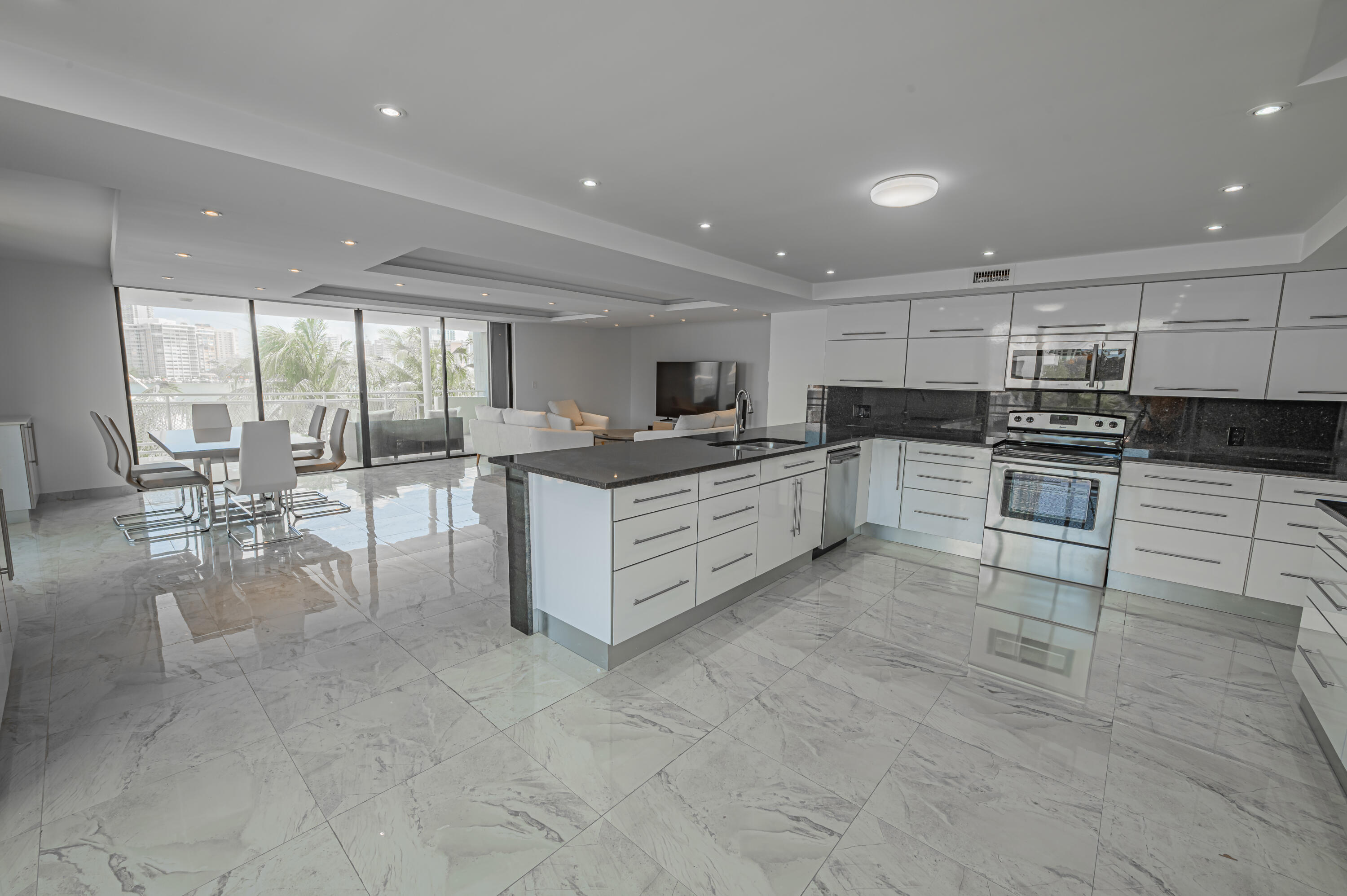 GOLDEN ISLES SECTION - Residential Lease