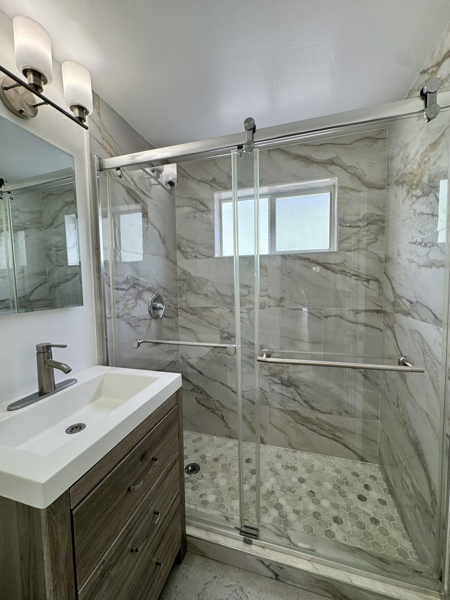 OCEAN BCH ADDN NO 3 - Residential Lease