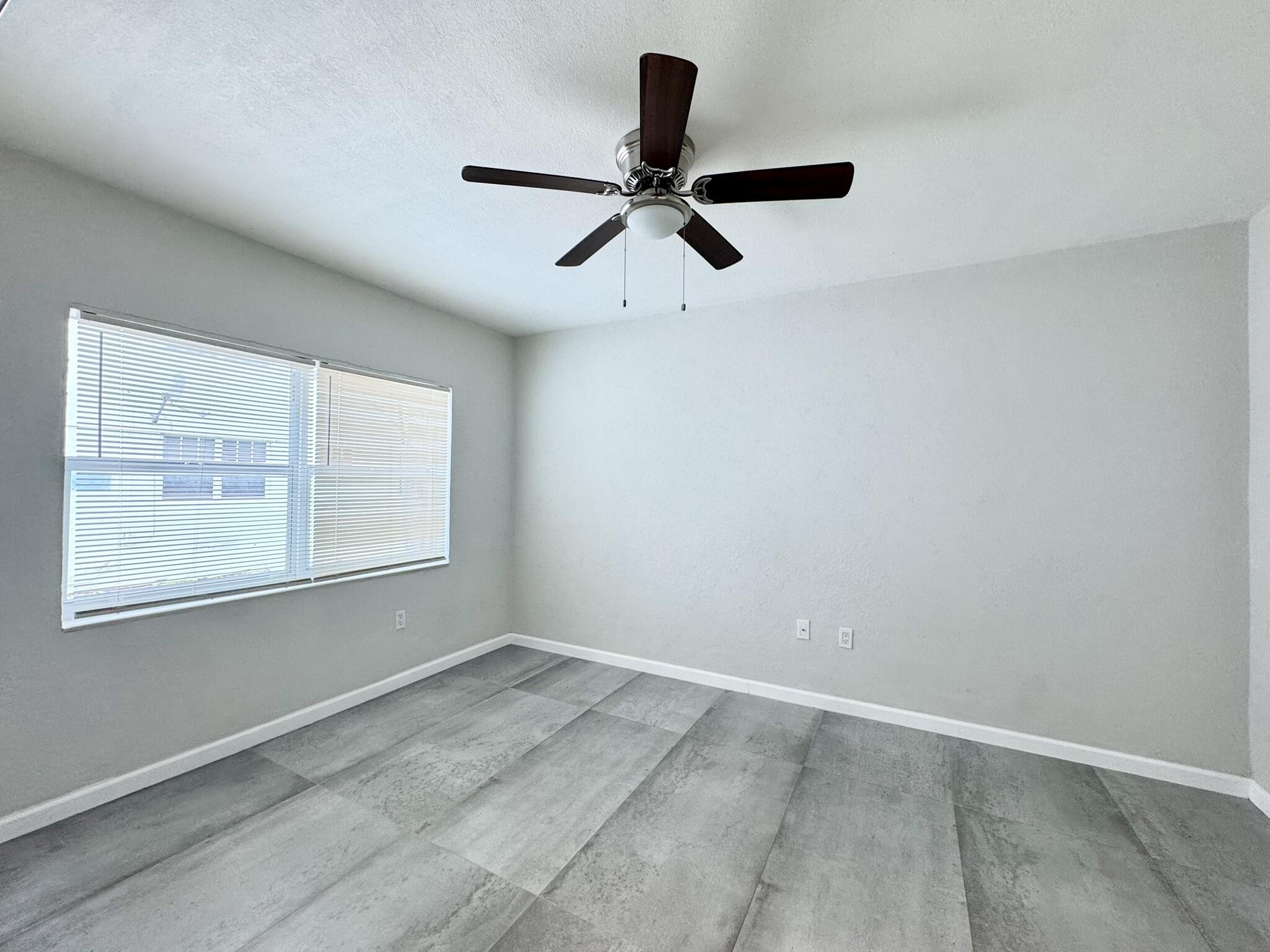 OCEAN BCH ADDN NO 3 - Residential Lease
