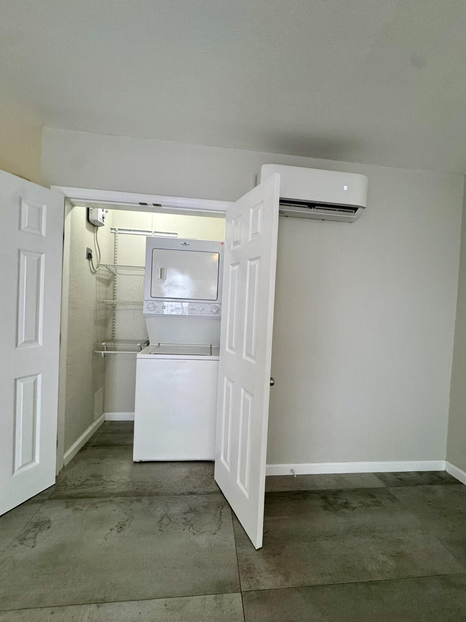 OCEAN BCH ADDN NO 3 - Residential Lease