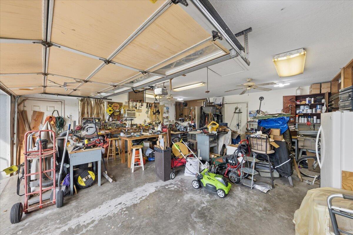 LAKEWOOD PARK UNIT 5 - Residential