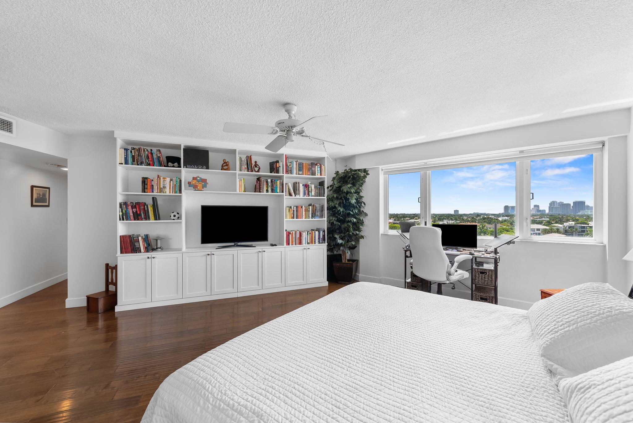 MAYA MARCA CONDO - Residential Lease