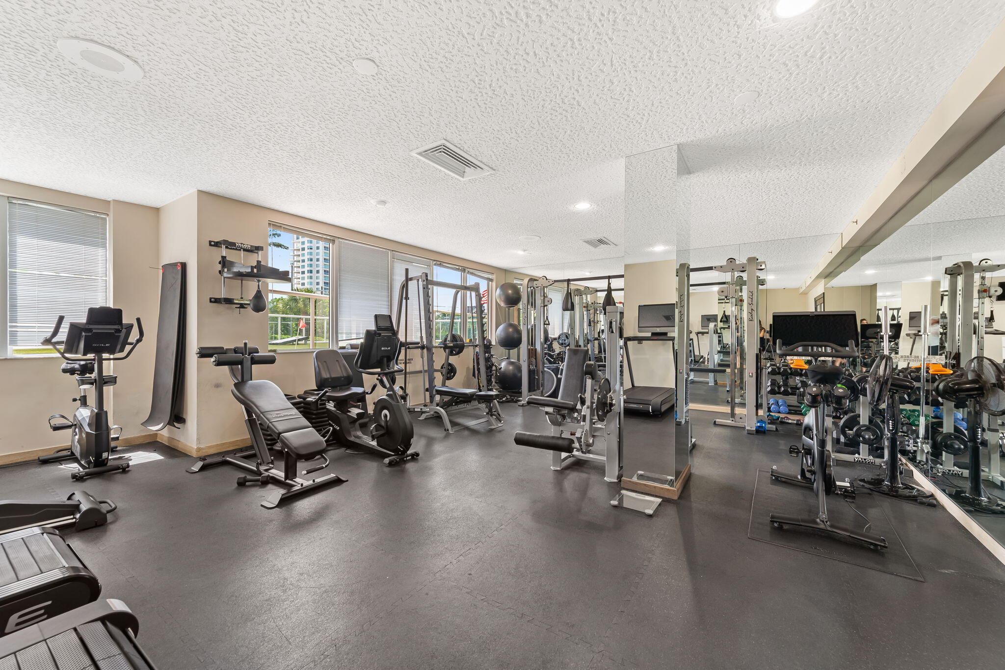 MAYA MARCA CONDO - Residential Lease