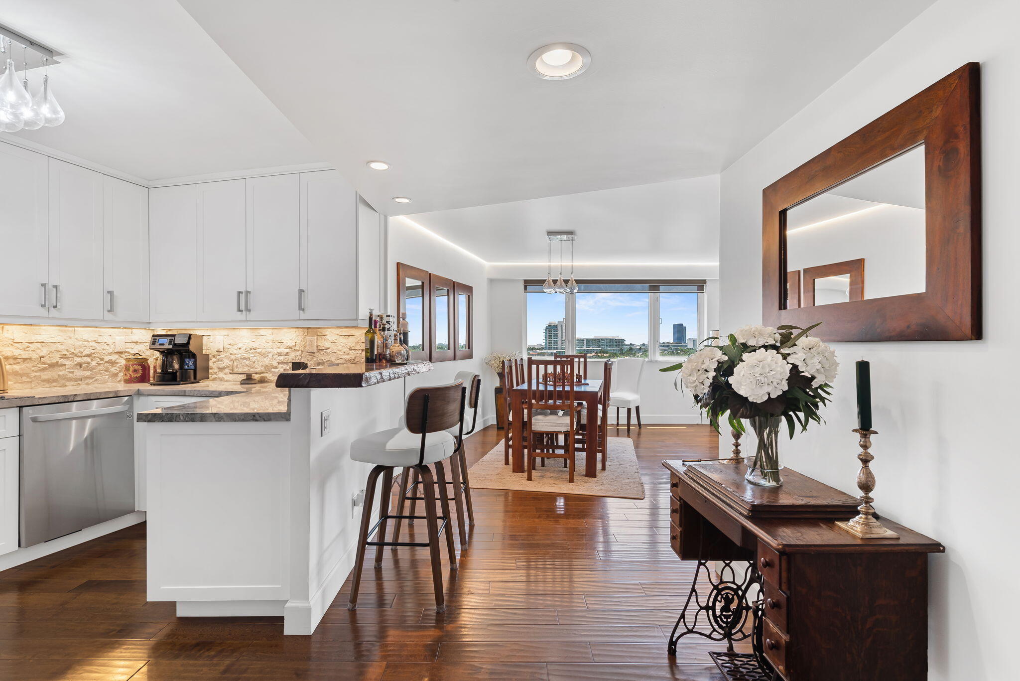 MAYA MARCA CONDO - Residential Lease