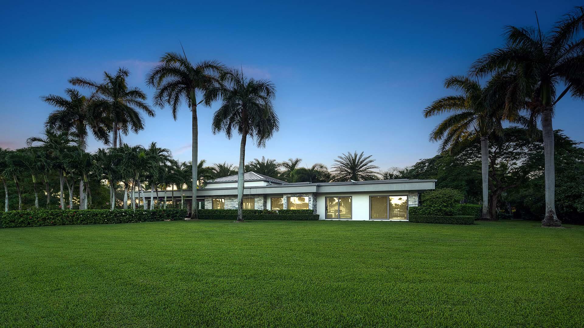 NEW RIVER BANKS - Residential